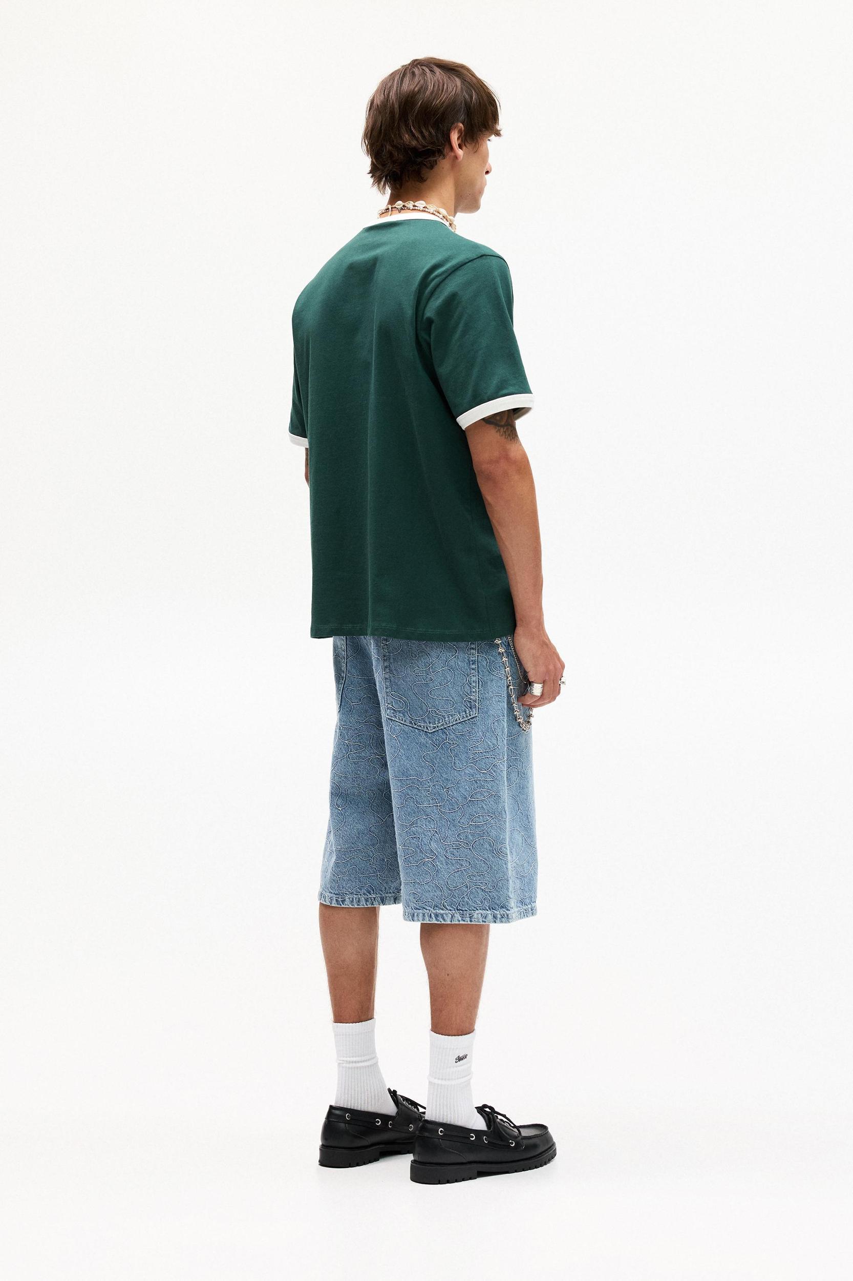 Denim skater Bermuda shorts Product Image