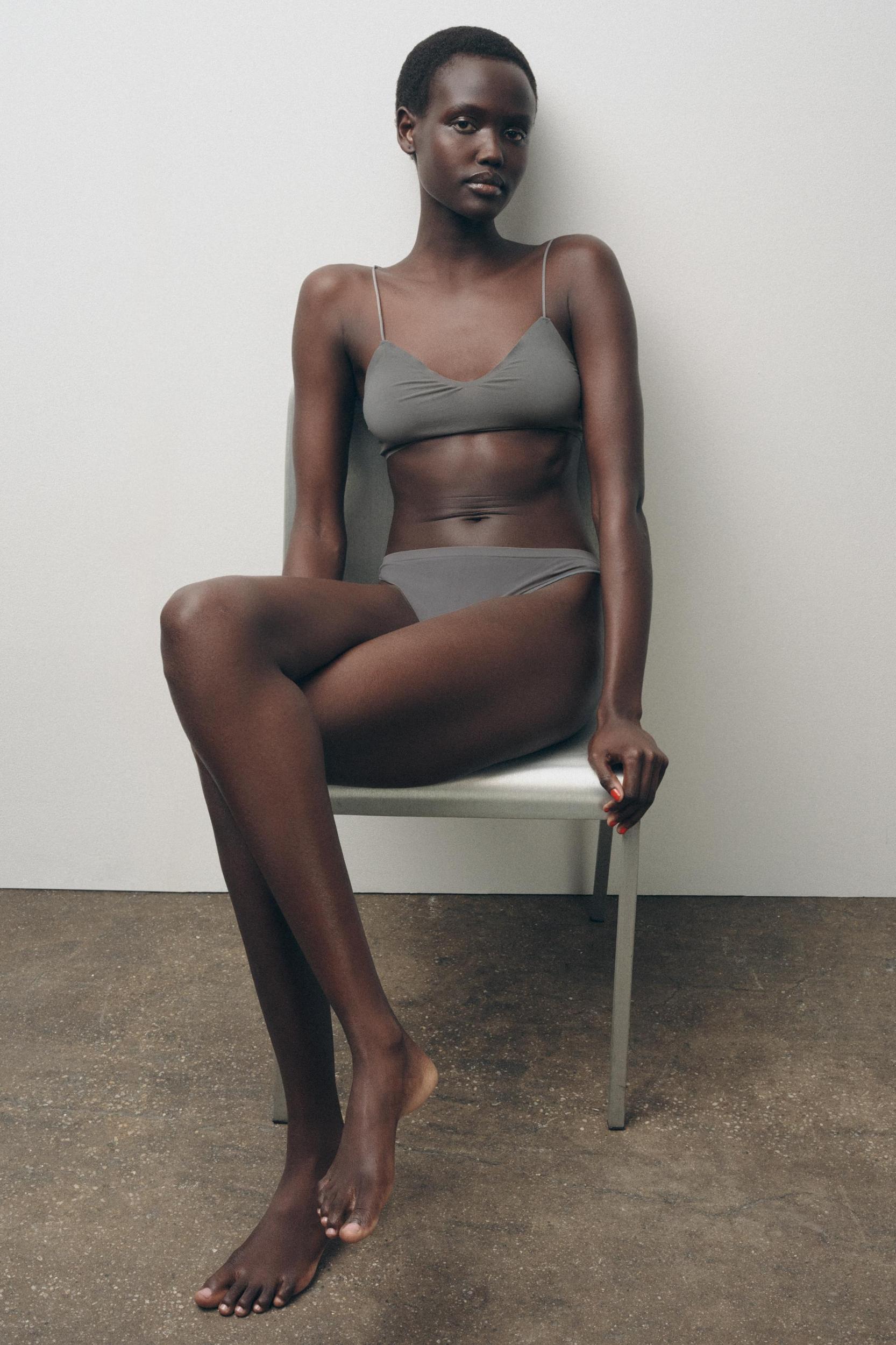 POLYAMIDE TRIANGLE BRALETTE Product Image