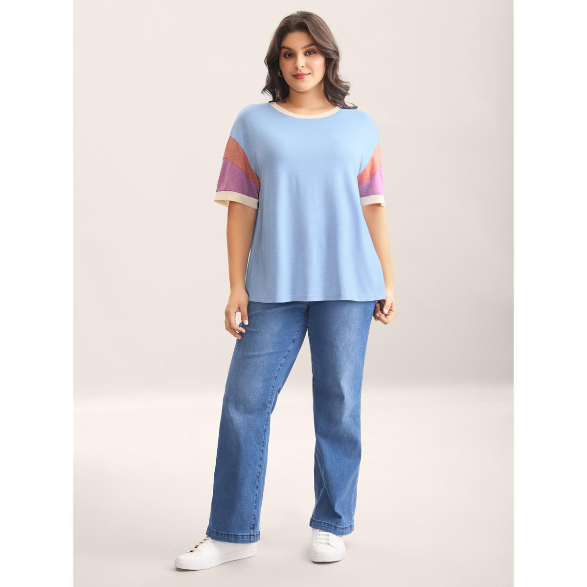 Plus Size Supersoft Stretchy Color Contrast T-Shirt LightBlue Women Contrast Round Neck Everyday-Casual T-shirts BloomChic 28/5X Product Image