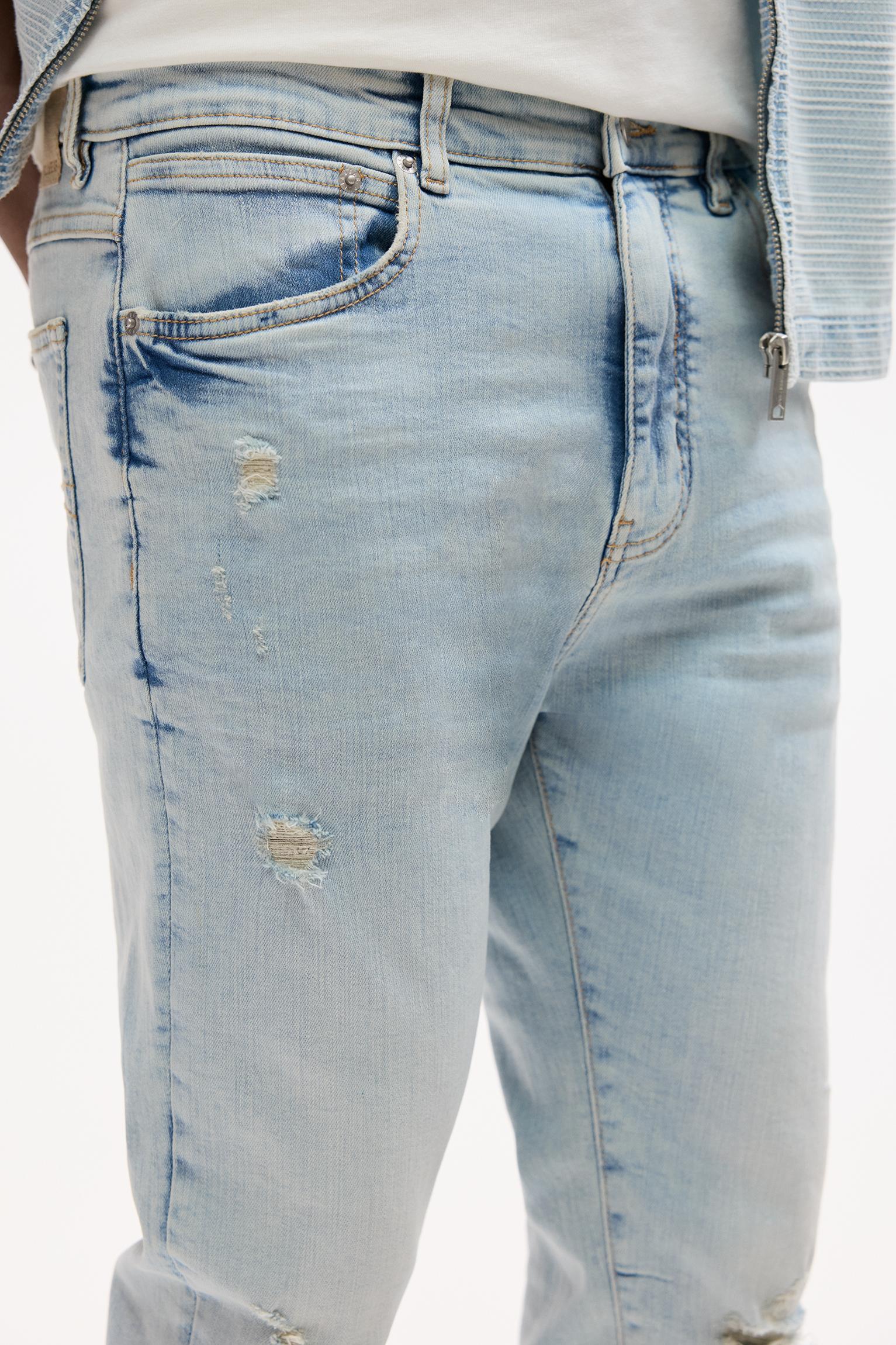 Ripped carrot fit jeans Product Image