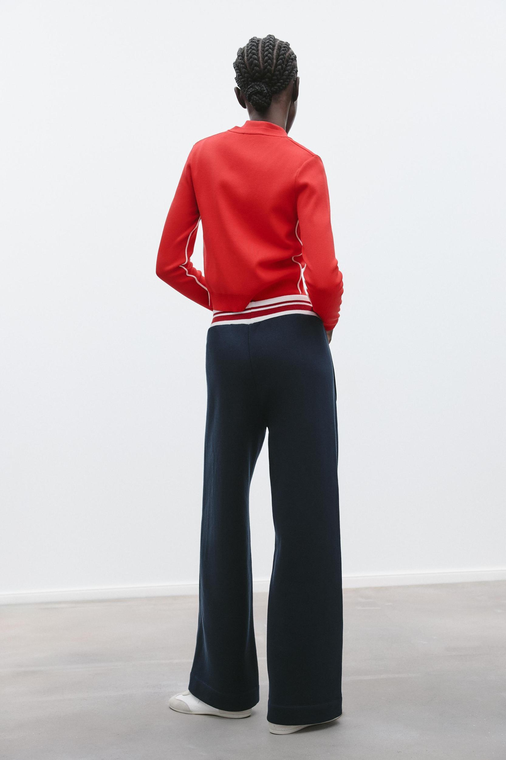 SIDE STRIPE KNIT CARDIGAN Product Image