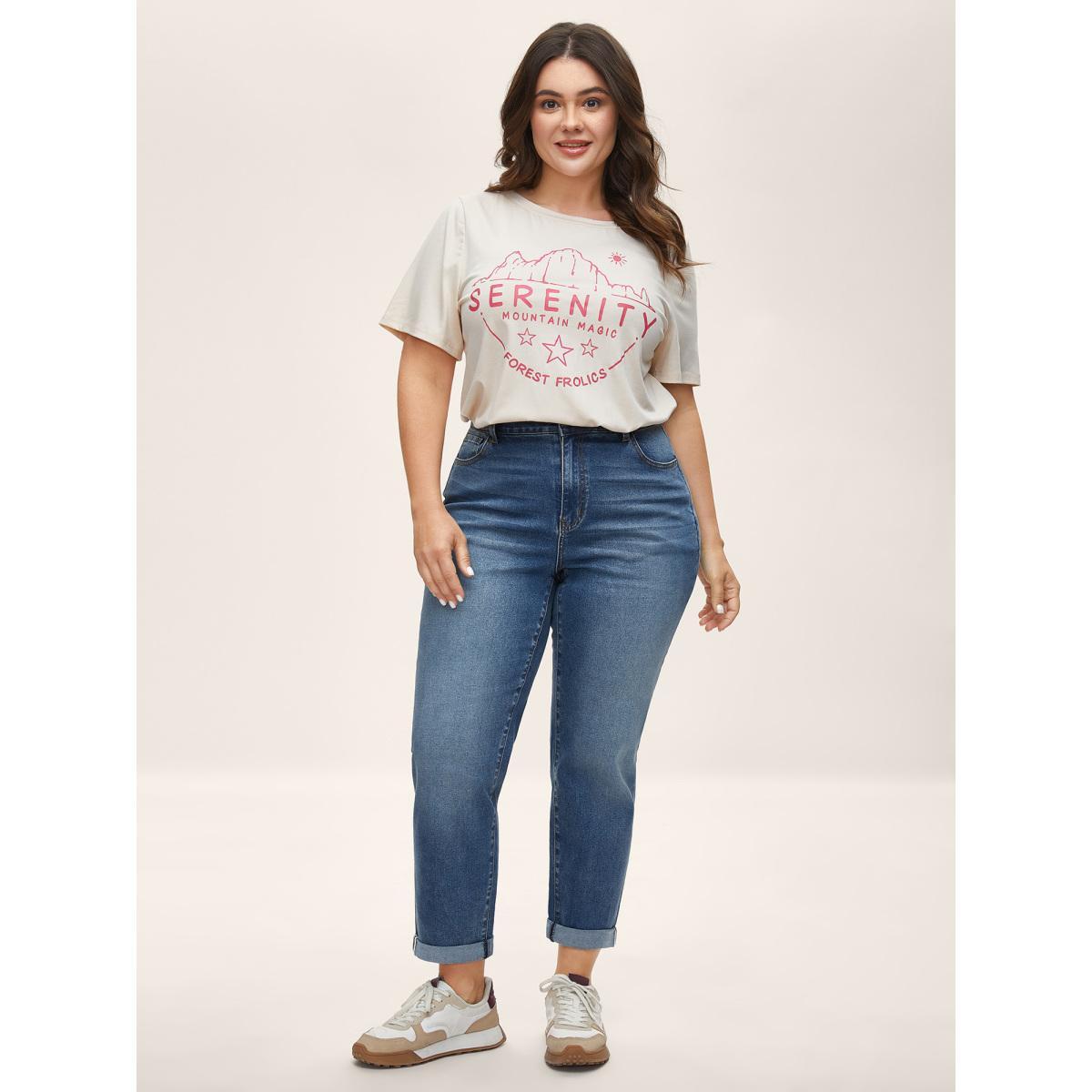Plus Size Classic Pockets Boyfriend Jeans Women Midblue Slanted pocket Jeans BloomChic 16/1X Product Image