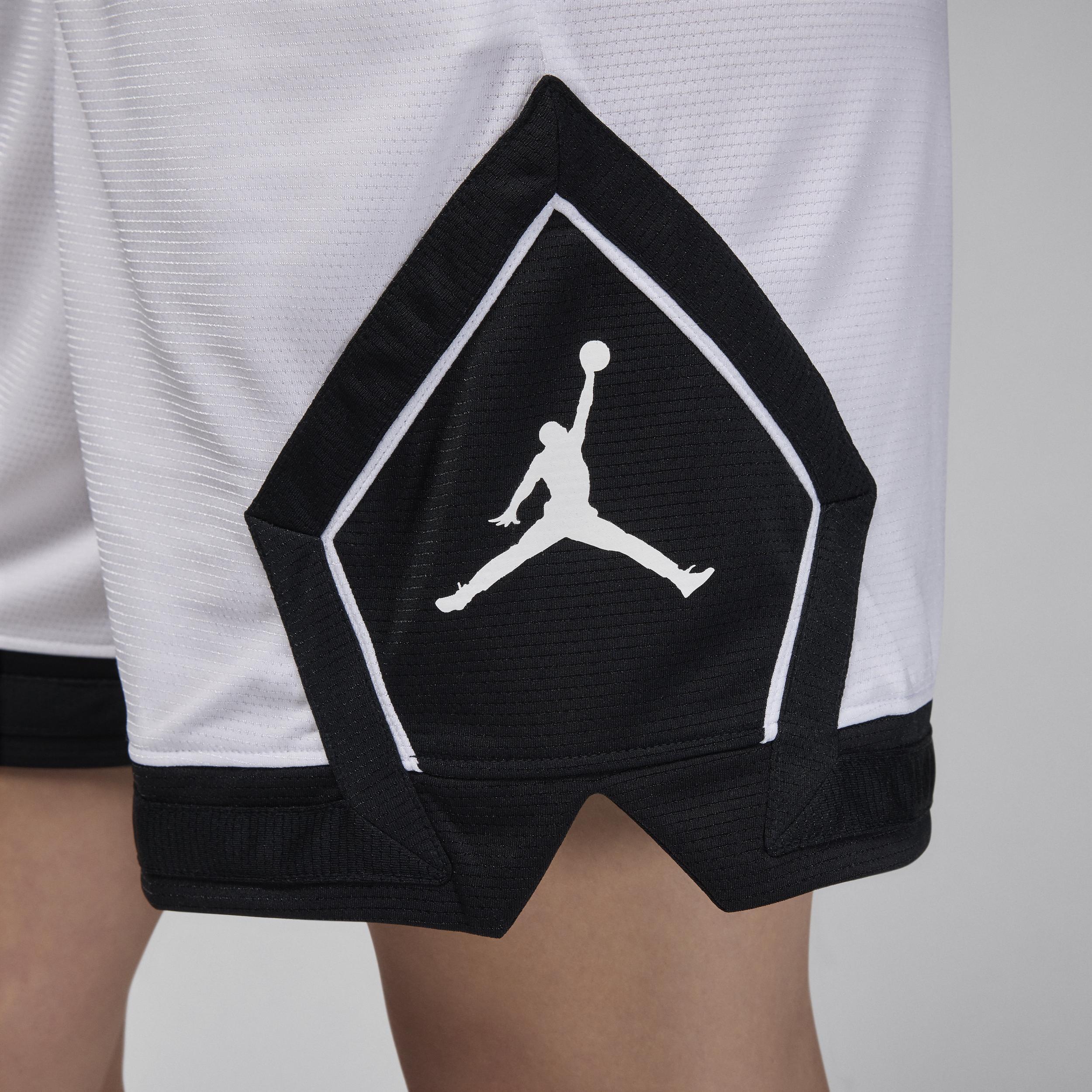 Women's Jordan Sport 4" Diamond Shorts Product Image