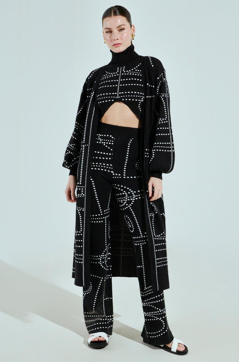 CROPPED DOTTED TURTLENECK SWEATER Product Image