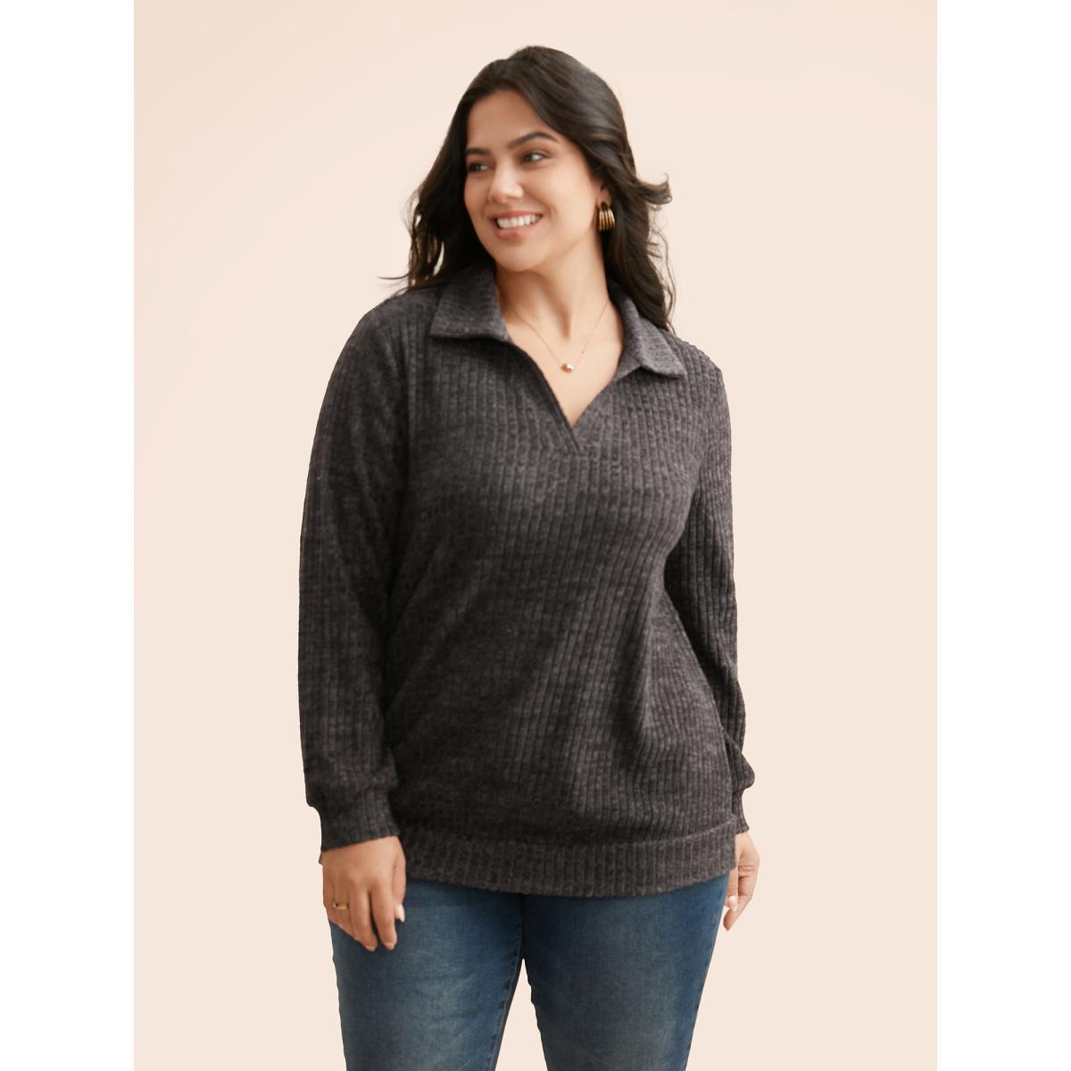 Plus Size Solid Pit Strip Stretch Sweatshirt Women DimGray Casual Texture V-neck Everyday Sweatshirts BloomChic 28/5X Product Image
