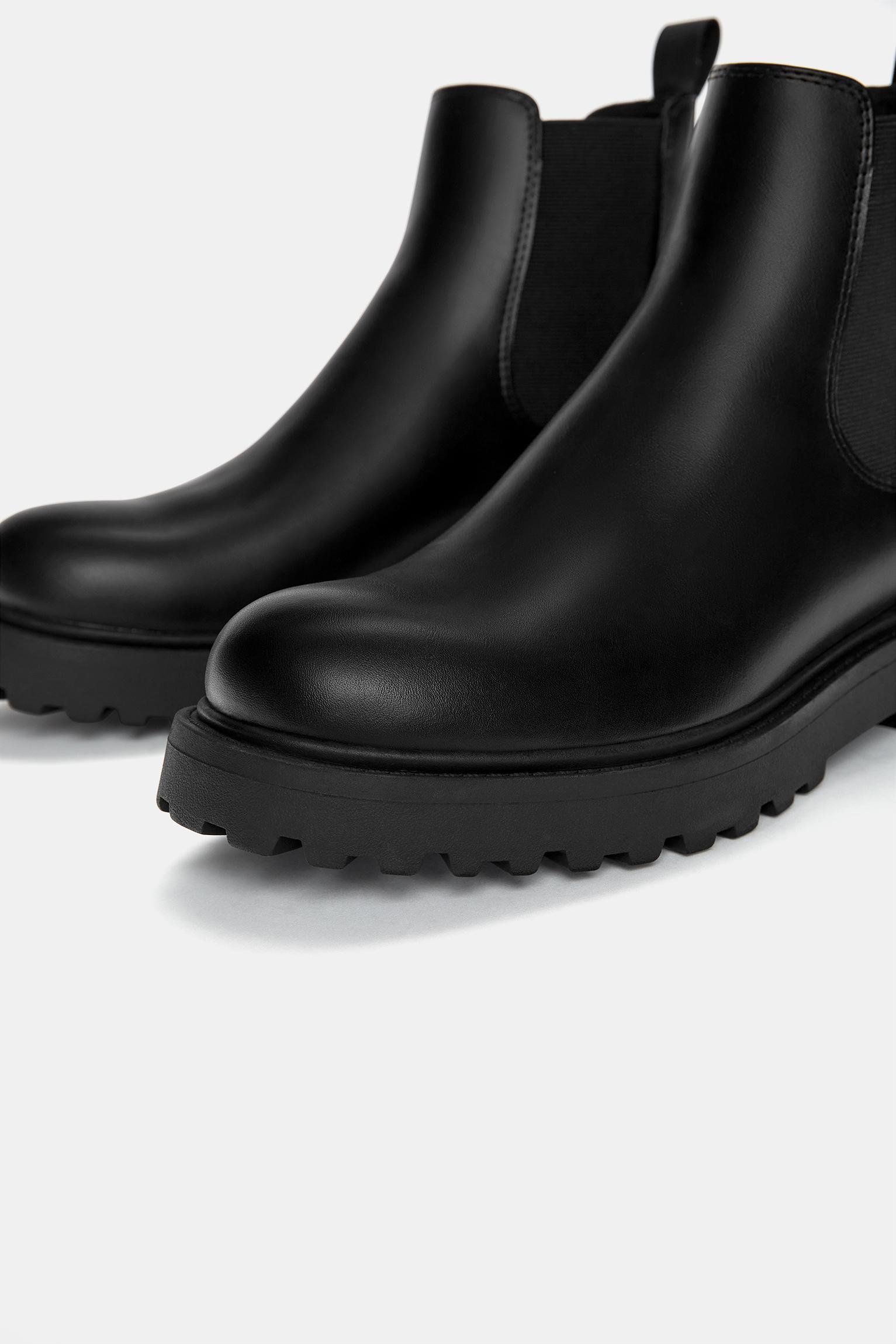 Chelsea boots Product Image
