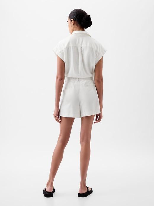 365 High Rise Linen-Blend Shorts Product Image