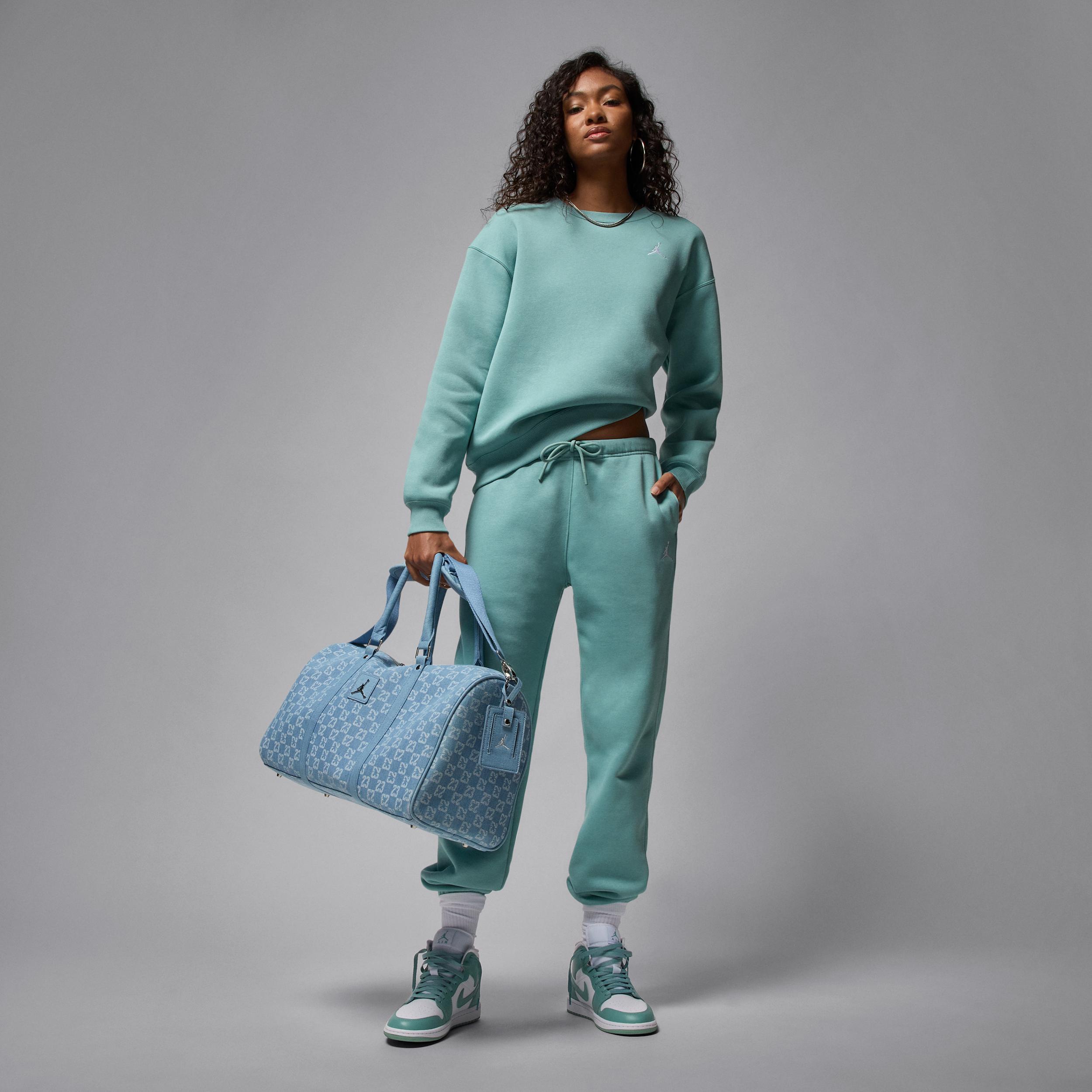 Women's Jordan Brooklyn Fleece Crew-Neck Sweatshirt Product Image