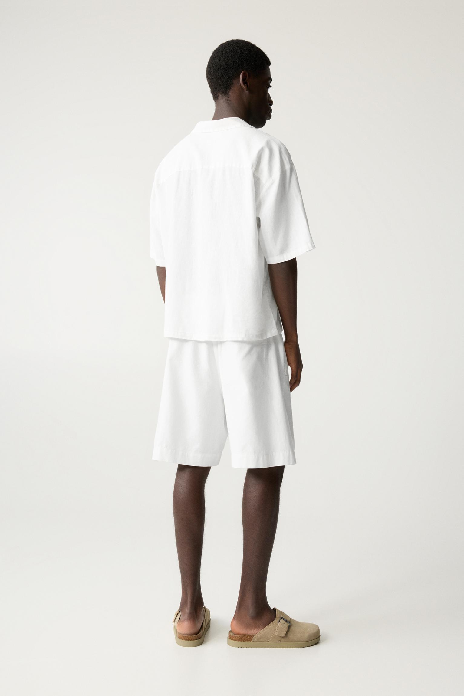 Linen blend jogger Bermuda shorts Product Image