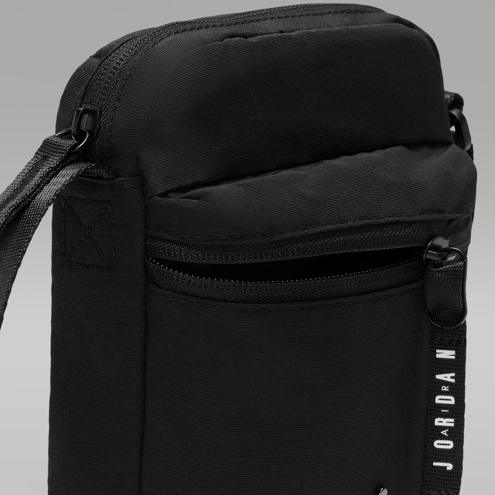 Jordan Festival Bag Product Image