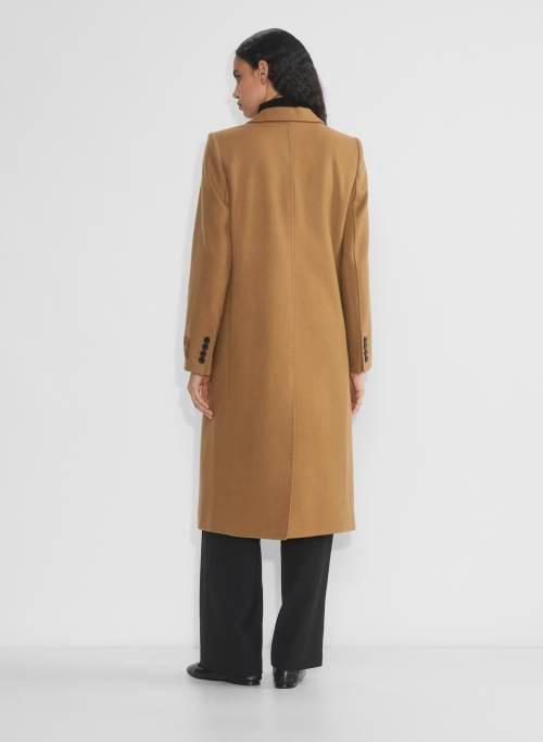 the constant™ coat Product Image