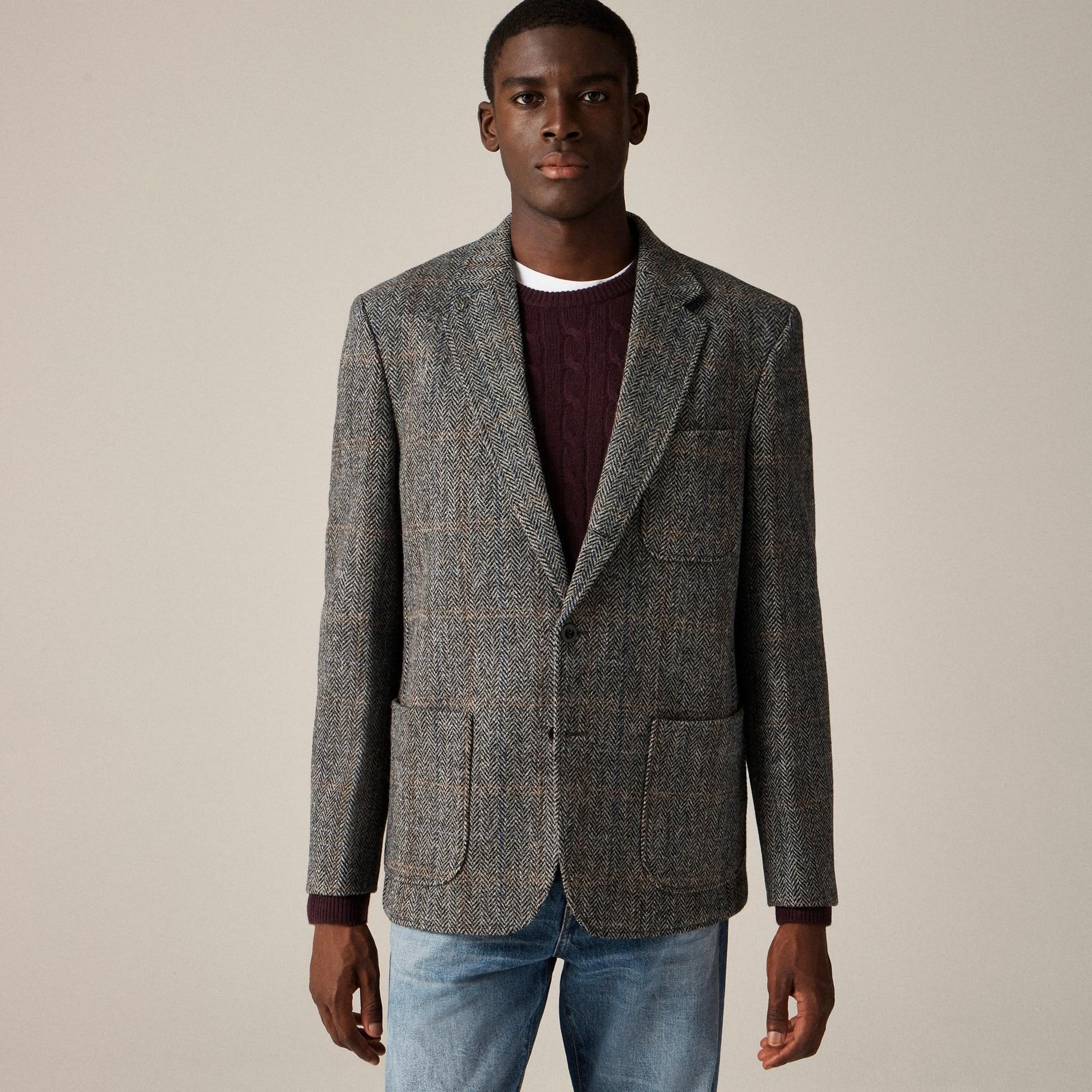Relaxed-fit blazer in Scottish wool herringbone Product Image