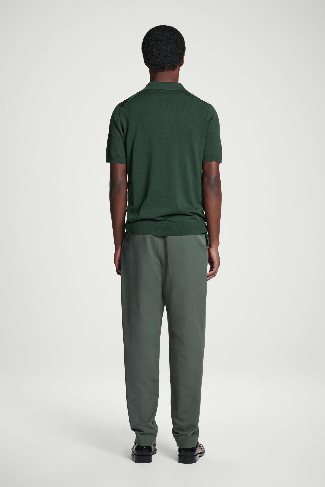 SLIM KNITTED SILK POLO SHIRT Product Image