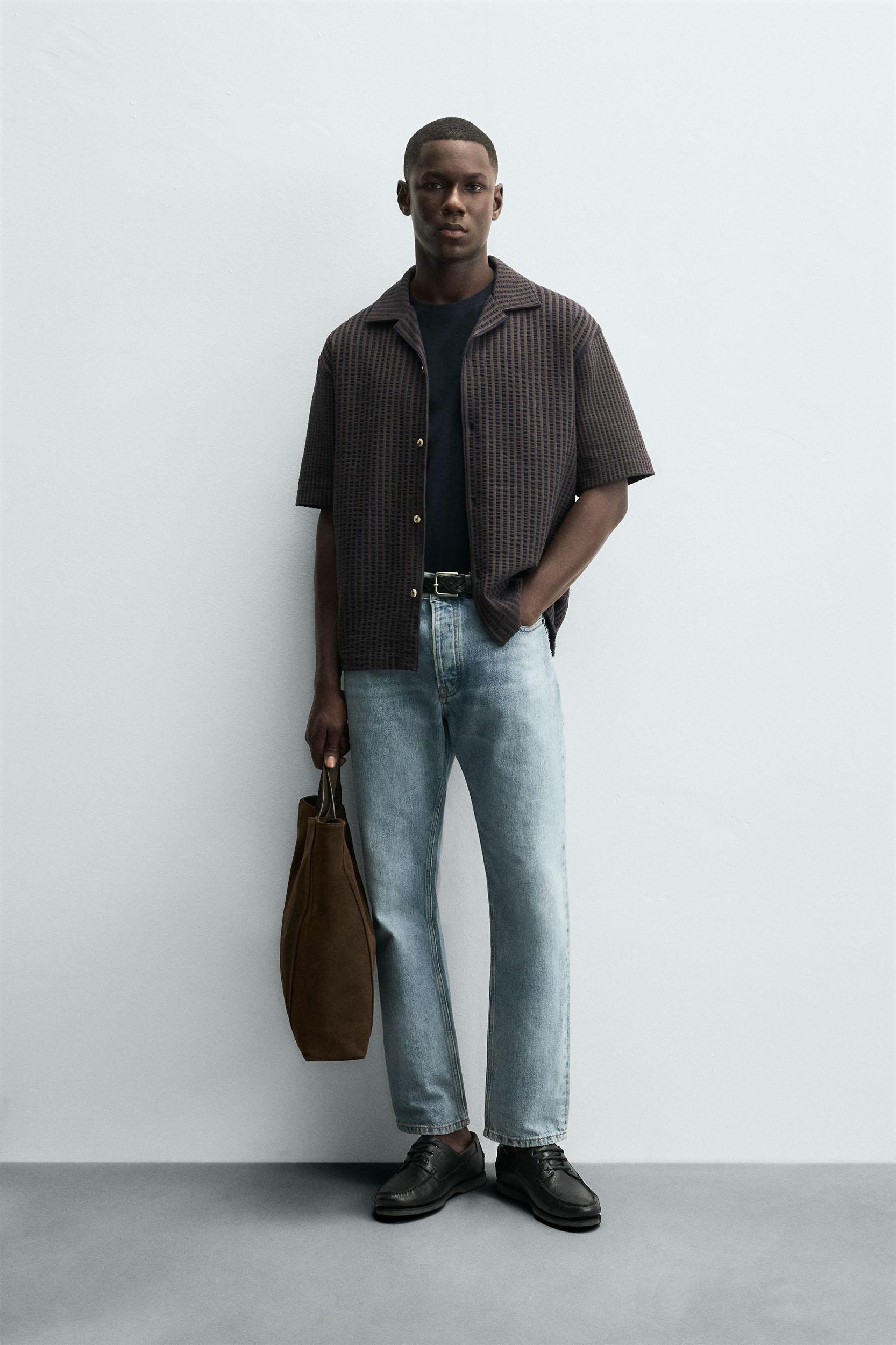 SEERSUCKER COMFORT SHIRT Product Image