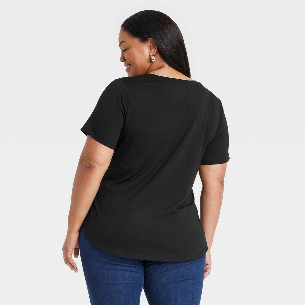 Womens Short Sleeve Relaxed Scoop Neck T-Shirt - Ava & Viv Black 4X Product Image