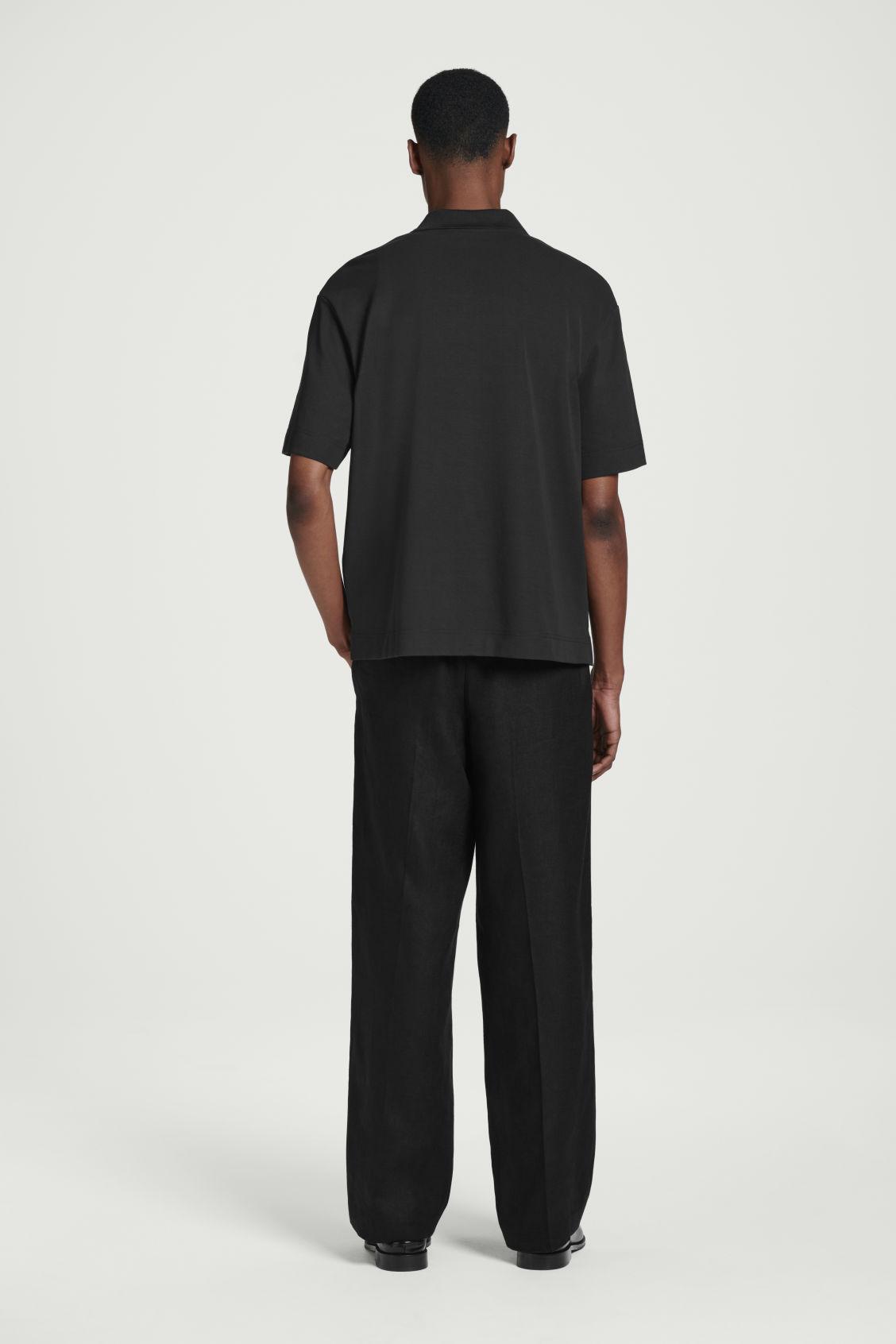 CONTRAST-PANEL LINEN HALF-ZIP POLO SHIRT Product Image