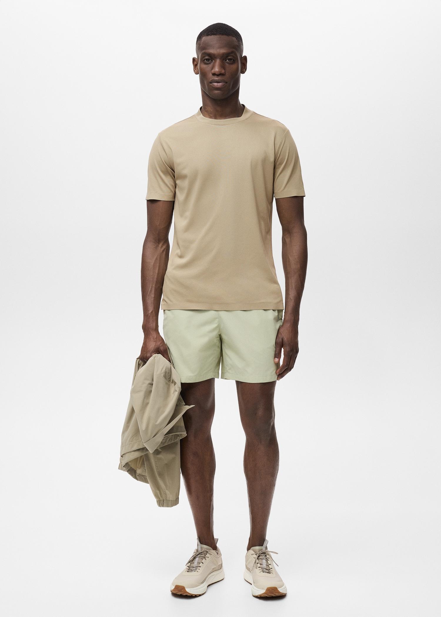 COOLMAX® slim fit t-shirt - Men | MANGO USA Product Image