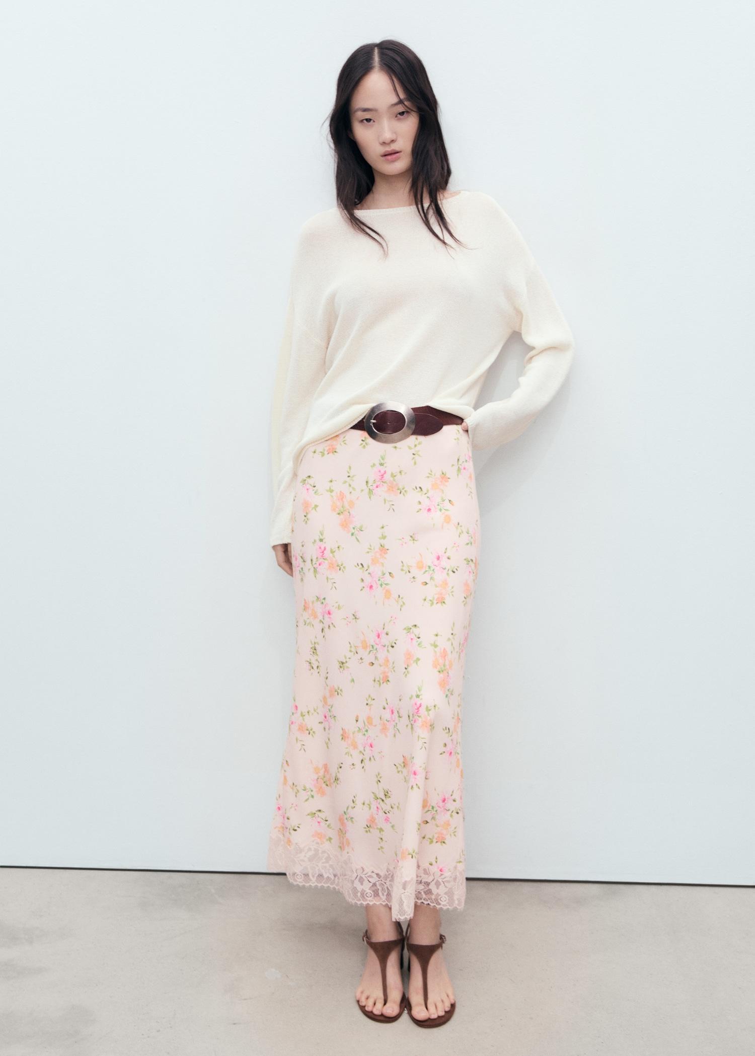 Floral skirt with lace detail - Women | MANGO USA Product Image