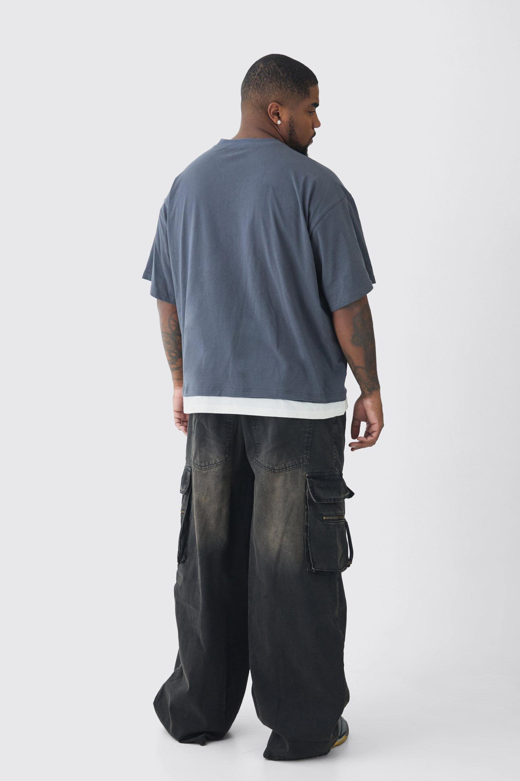 Plus Baggy Rigid Cargo Jeans | boohooMAN USA Product Image