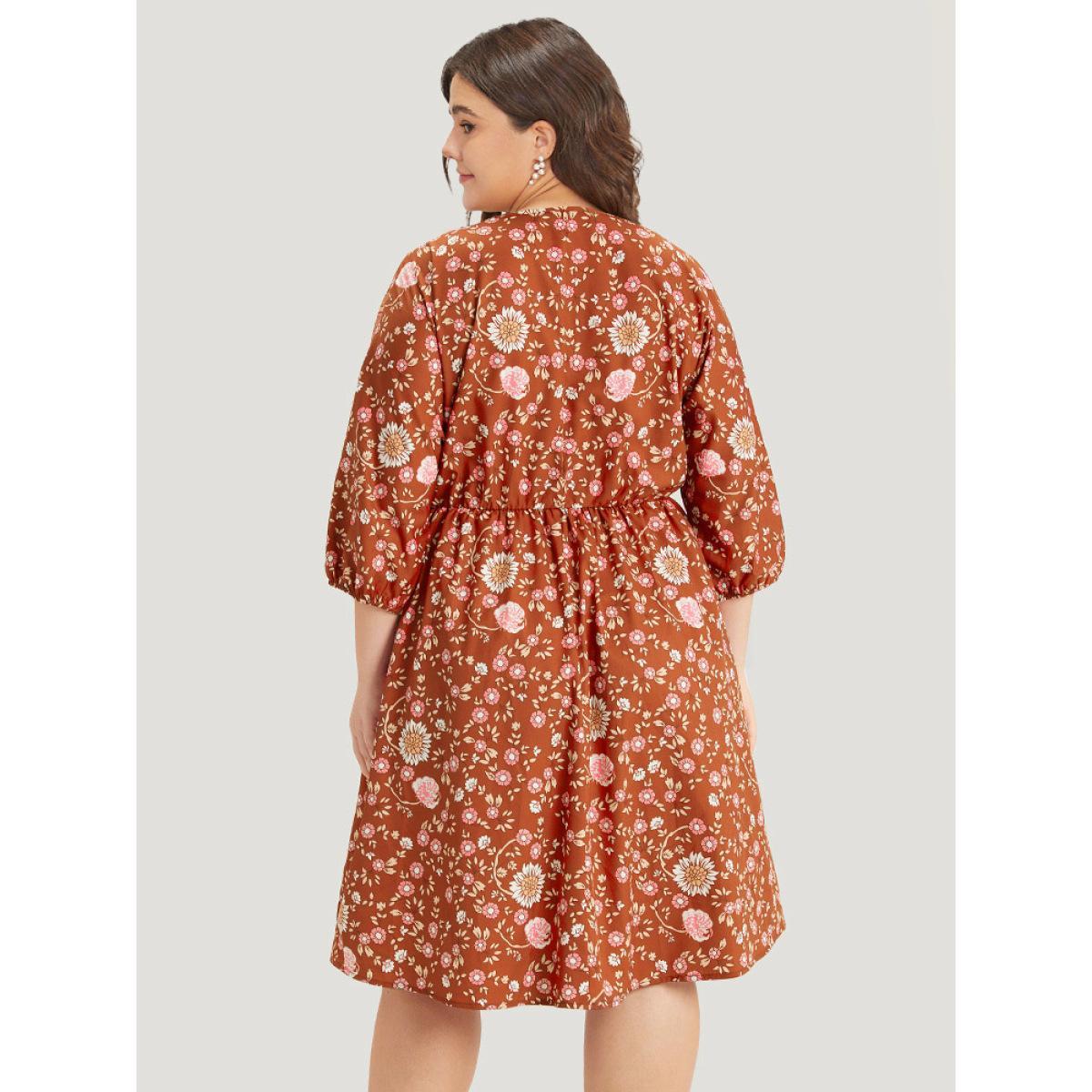 Plus Size Floral Print Elastic Cuffs Button Detail Dress Rust Women Vacation Elastic cuffs V-neck Half Sleeve Curvy Midi Dress BloomChic 26/4X Product Image