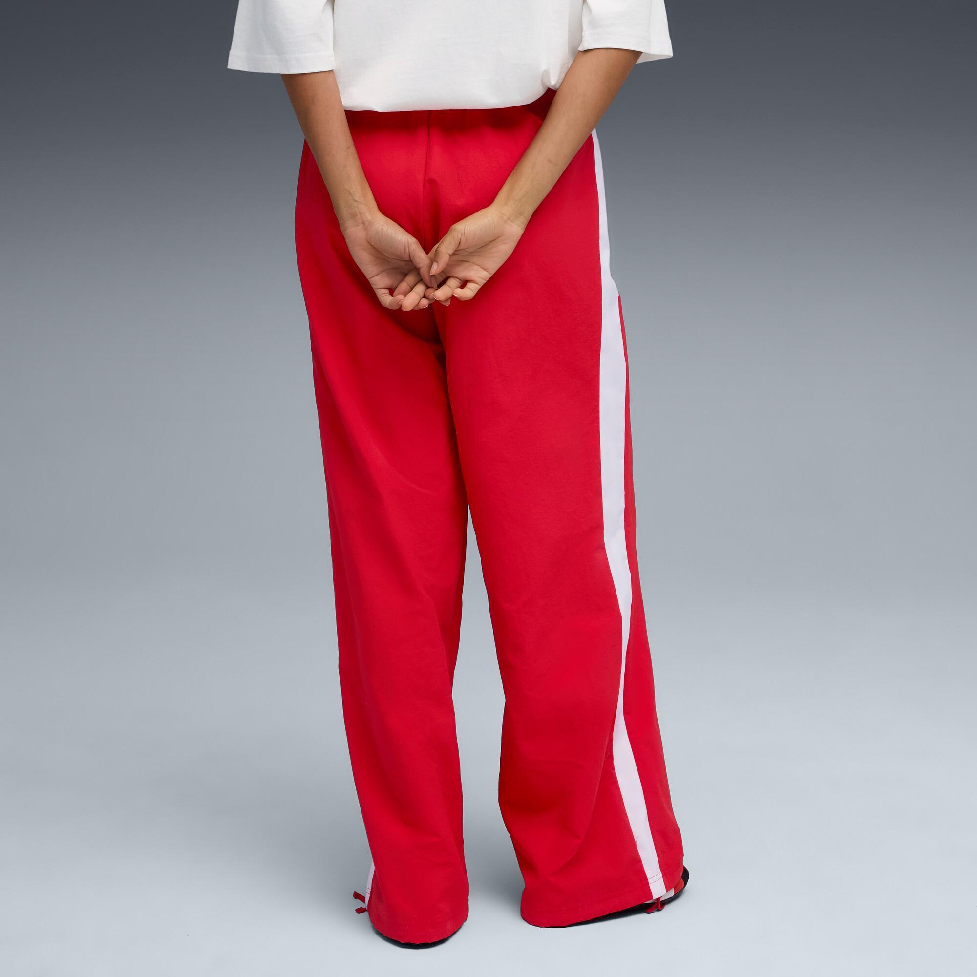 T7 Relaxed Track Pants Women Product Image