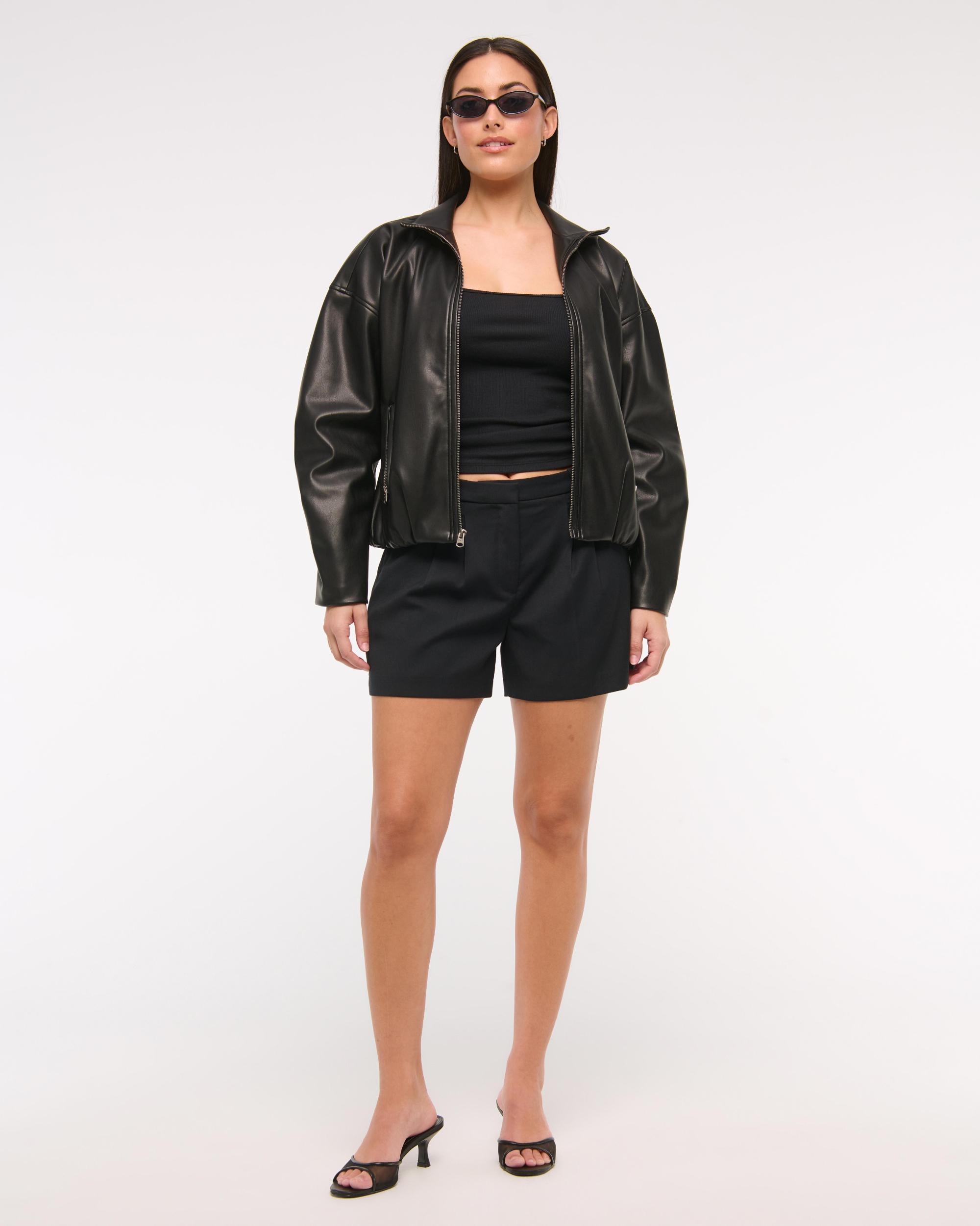 Curve Love A&F Sloane Low Rise Tailored Short Product Image