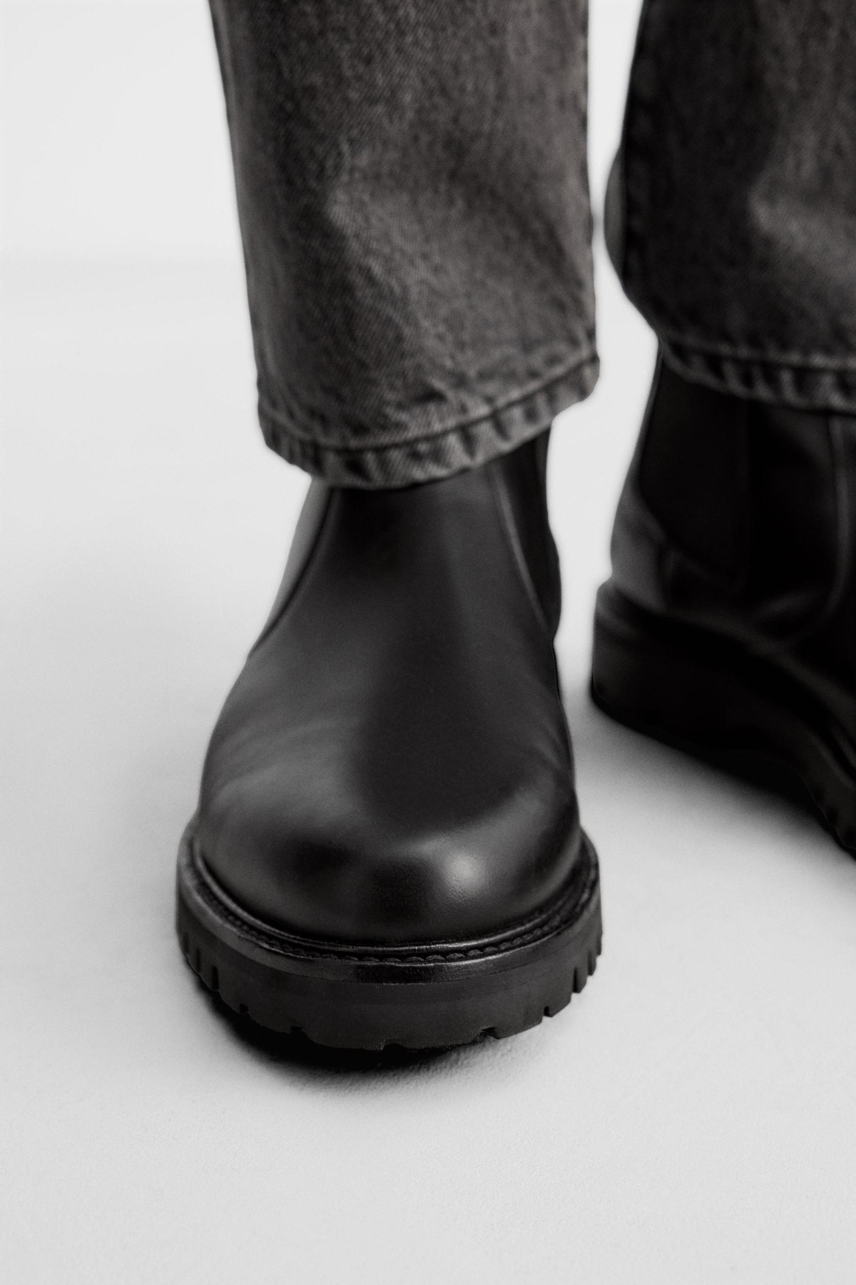 LEATHER CHELSEA BOOTS Product Image