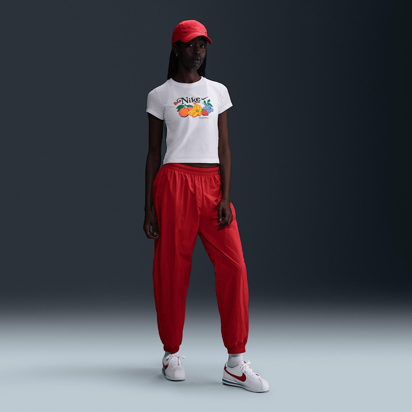 Nike Sportswear Chill Knit Women's Slim Cropped T-Shirt Product Image