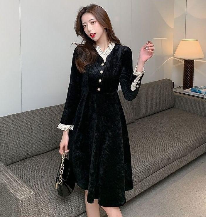 Long-Sleeve V-Neck Plain Lace Trim A-Line Dress Product Image