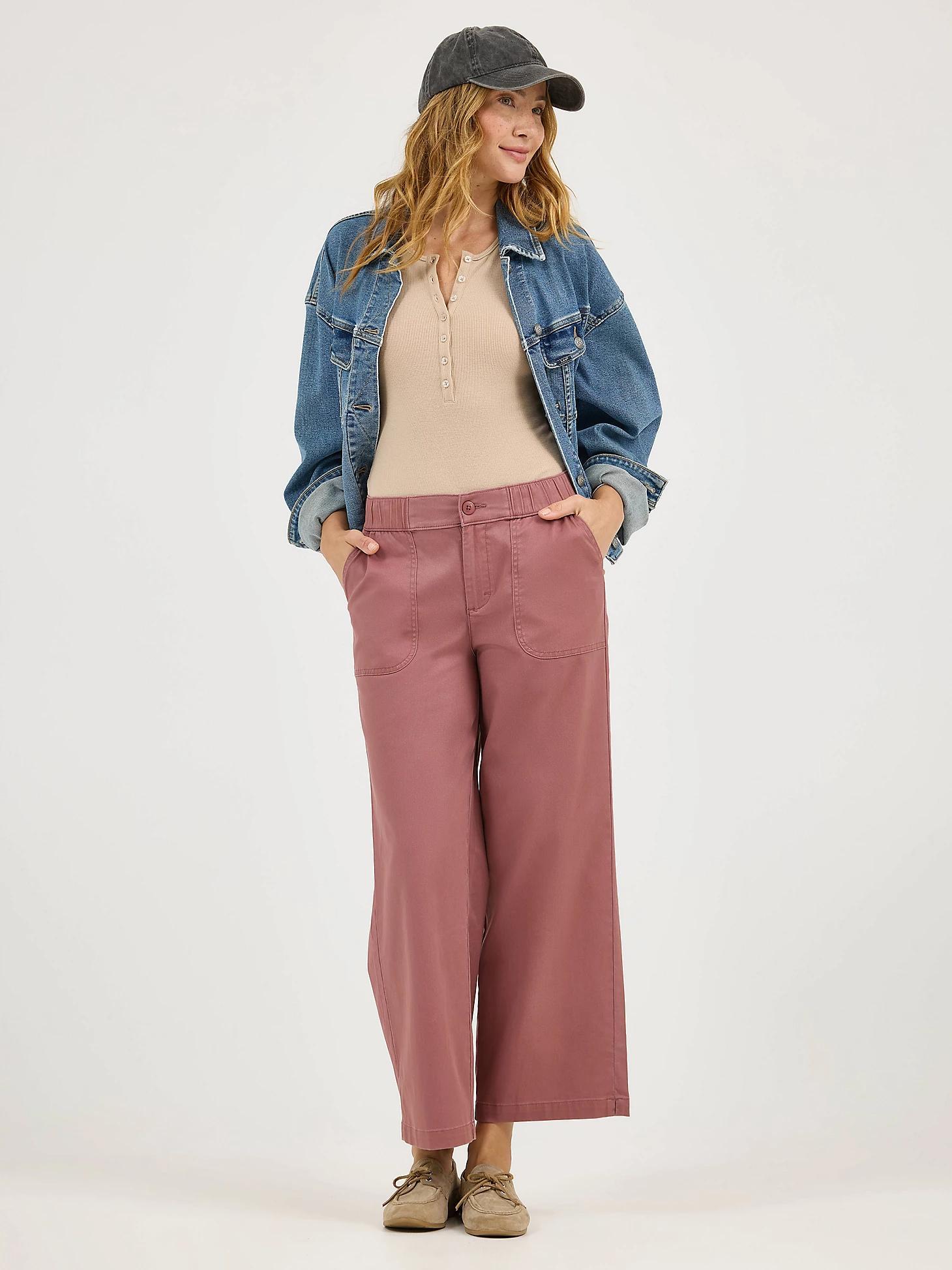 Women's Ultra Lux Comfort Wide Leg Utility Crop Pant | Women's Capris & Crops | Lee® Product Image