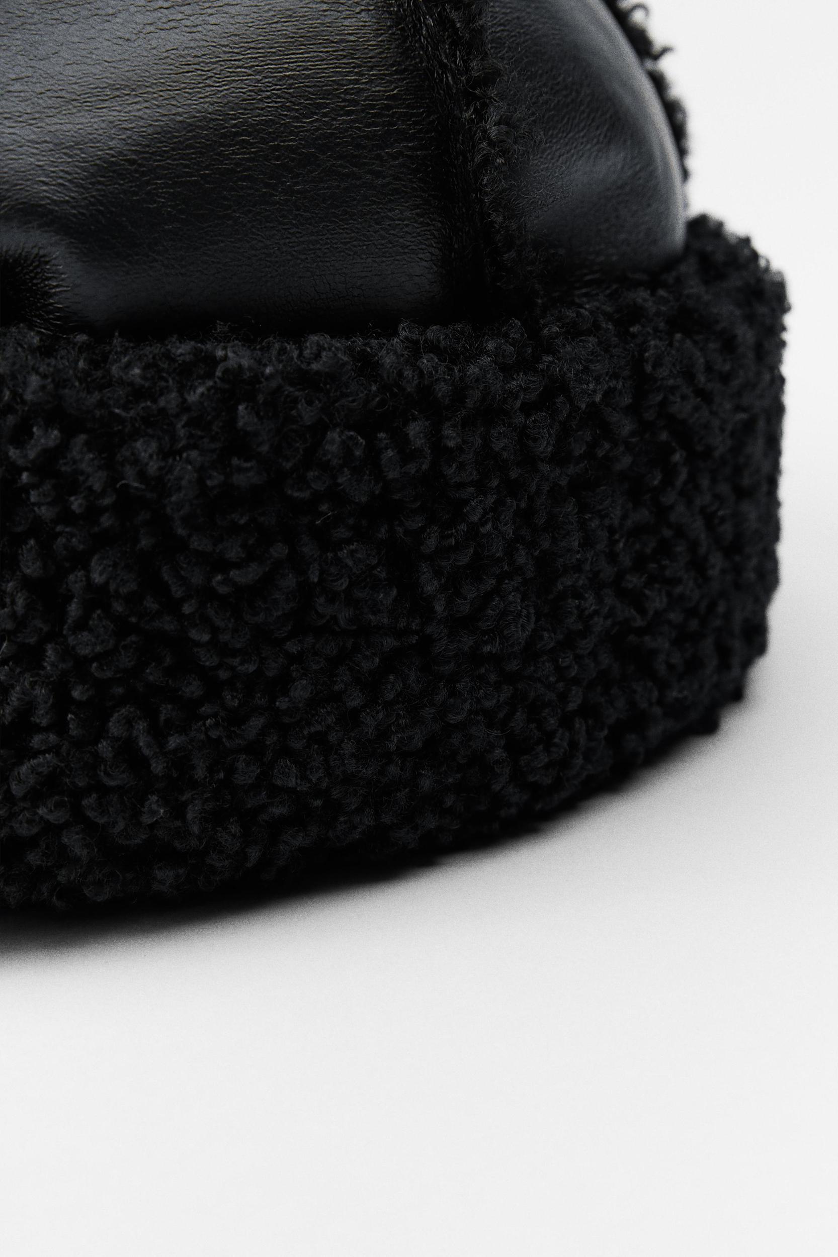 DOUBLE-FACED FLEECE LINED HAT Product Image