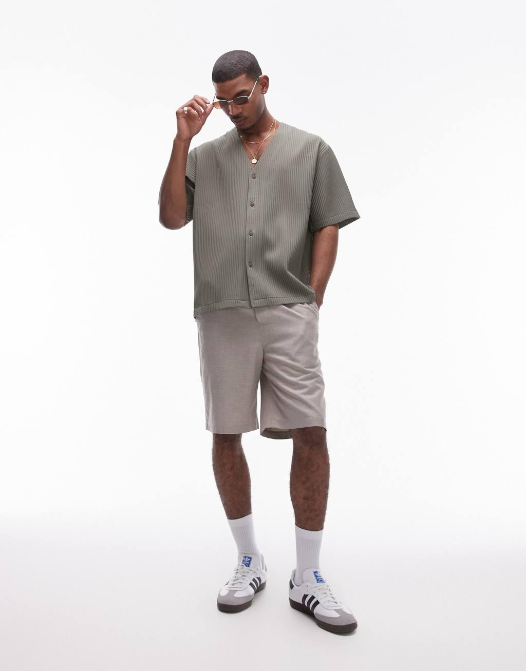 Topman short sleeve collarless plisse shirt in khaki Product Image