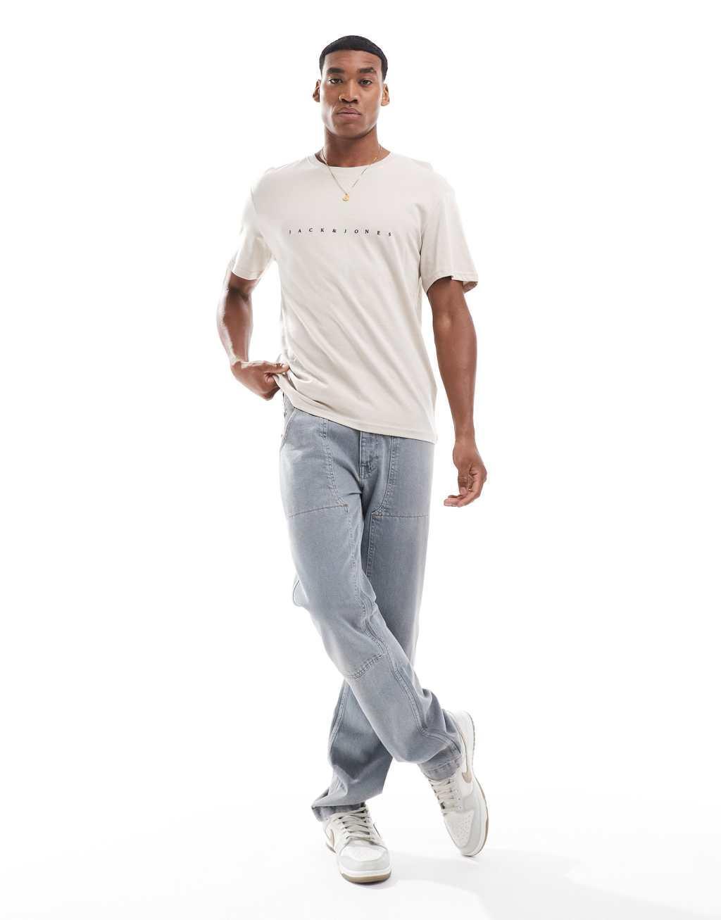 Jack & Jones logo front T-shirt in beige Product Image