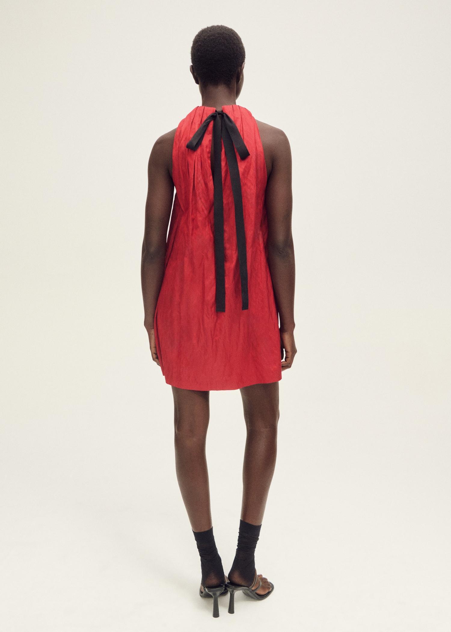 Halter dress with bow detail - Women | MANGO USA Product Image