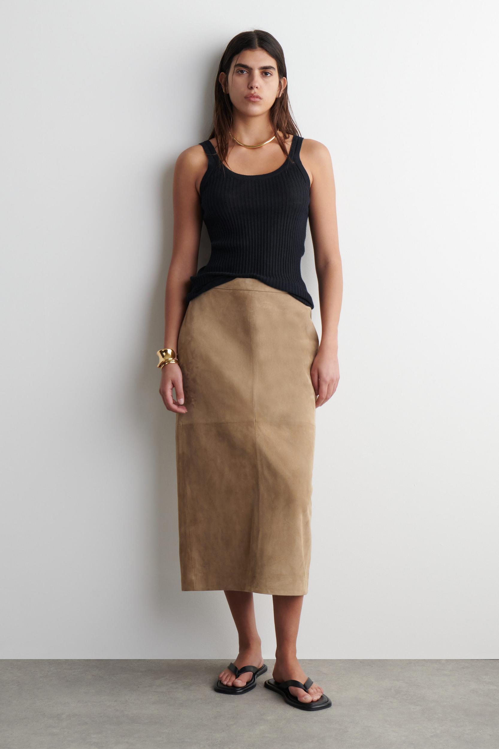 RIBBED CASHMERE-SILK TANK TOP Product Image