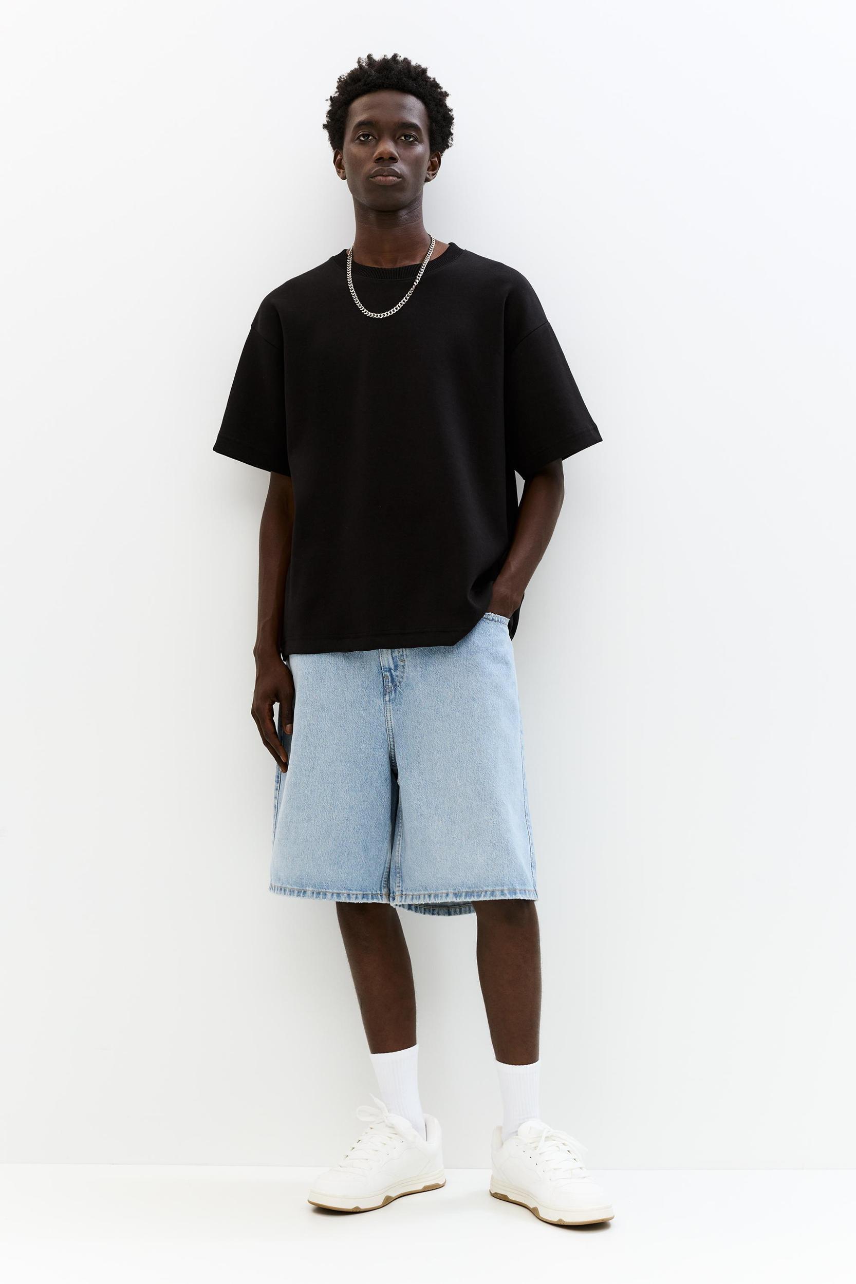 Basic short sleeve sweatshirt Product Image