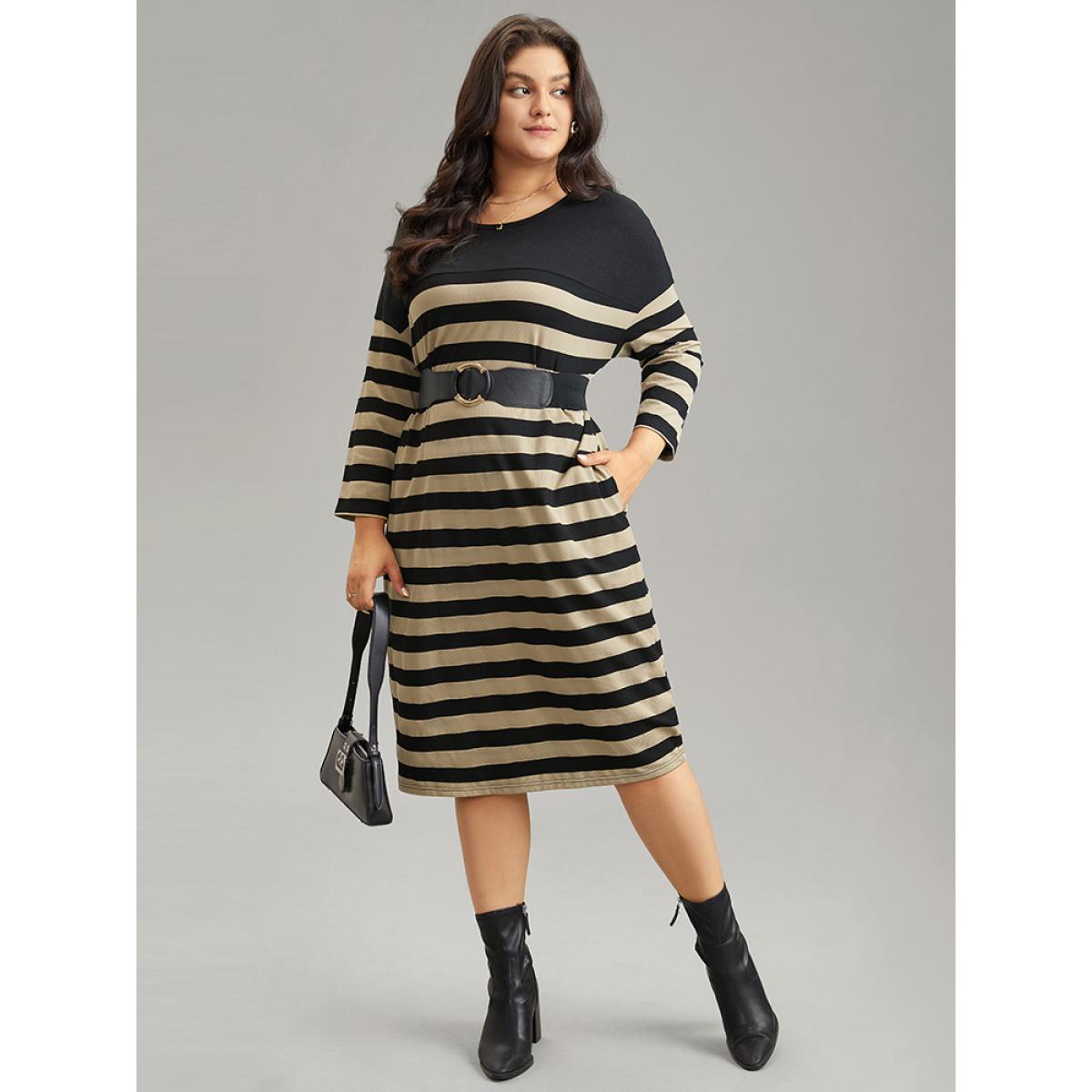Plus Size Contrast Striped Pocket Knit Dress Black Women Casual Contrast Round Neck Long Sleeve Curvy Midi Dress BloomChic 22-24/3X Product Image