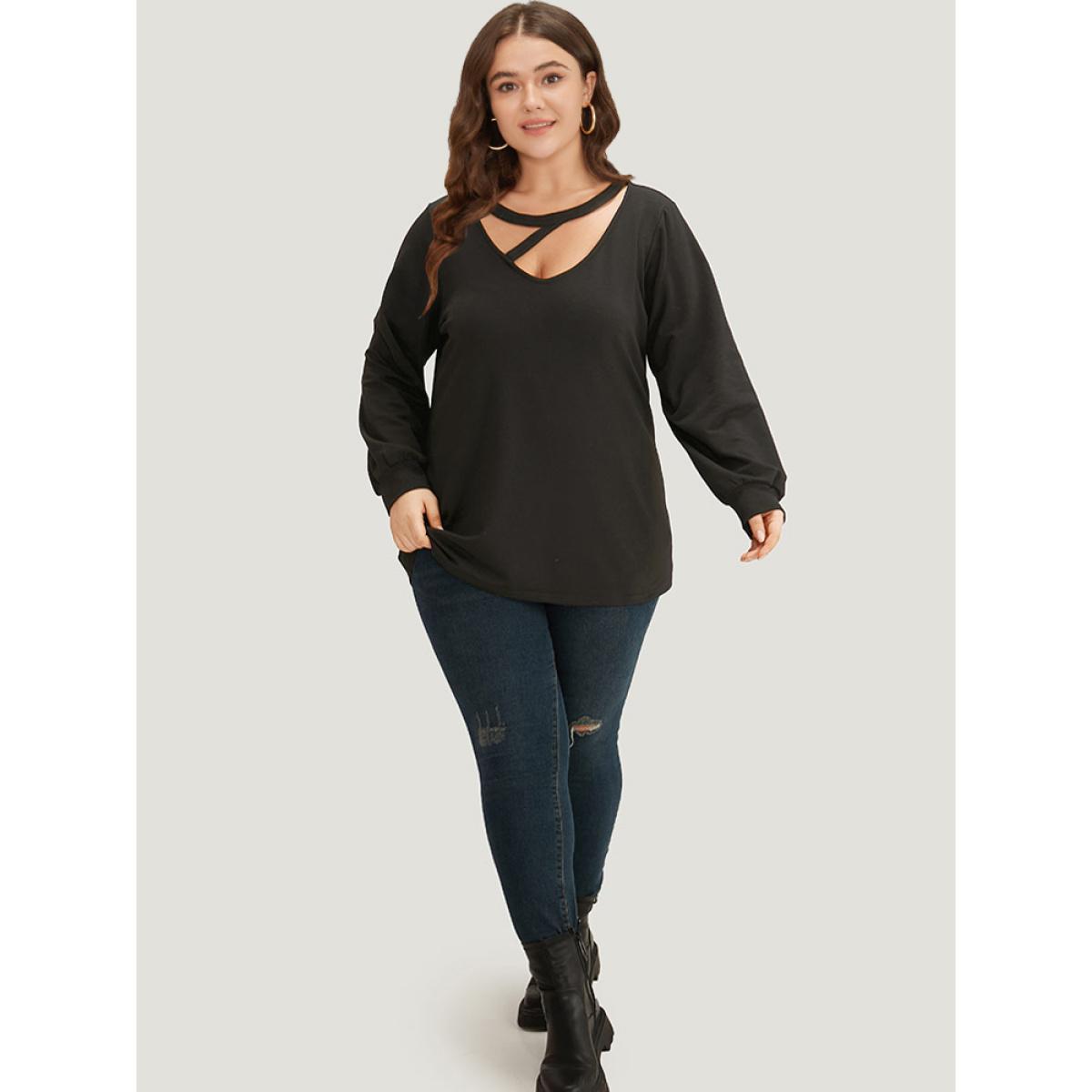 Plus Size Solid Cut Out Sweatshirt Women Black Casual Plain Keyhole Cut-Out Dailywear Sweatshirts BloomChic 28/5X Product Image