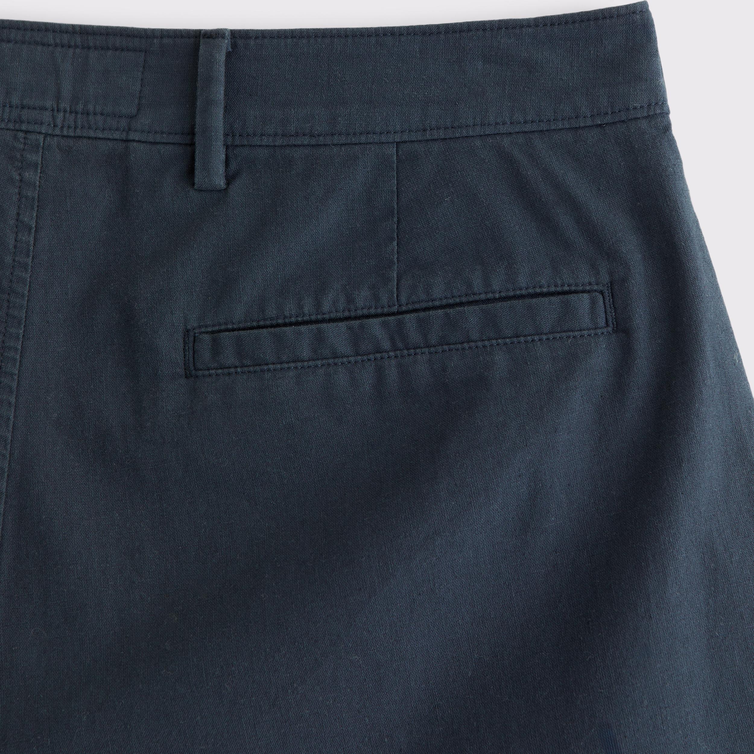 Linen-Blend Plainfront Short Product Image