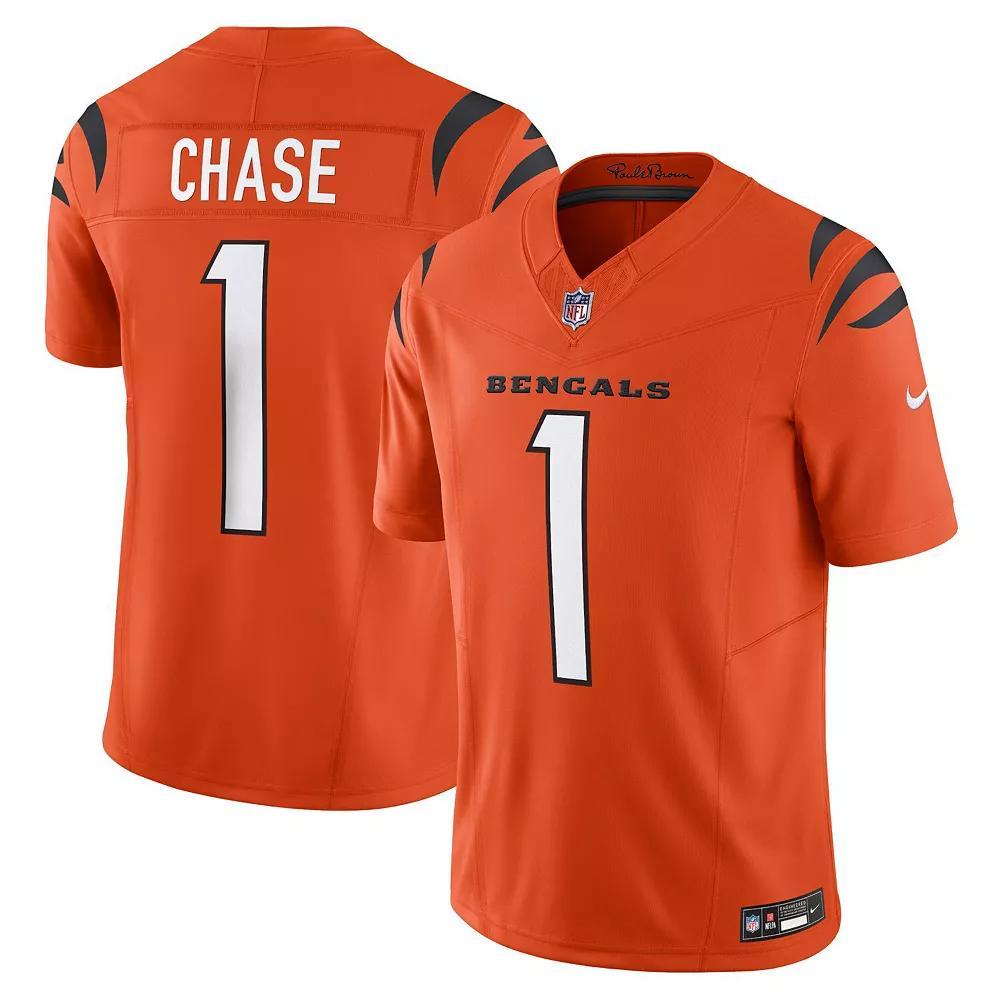 Men's Nike Ja'Marr Chase Orange Cincinnati Bengals Vapor F.U.S.E. Limited Alternate 1 Jersey, Size: Small Product Image