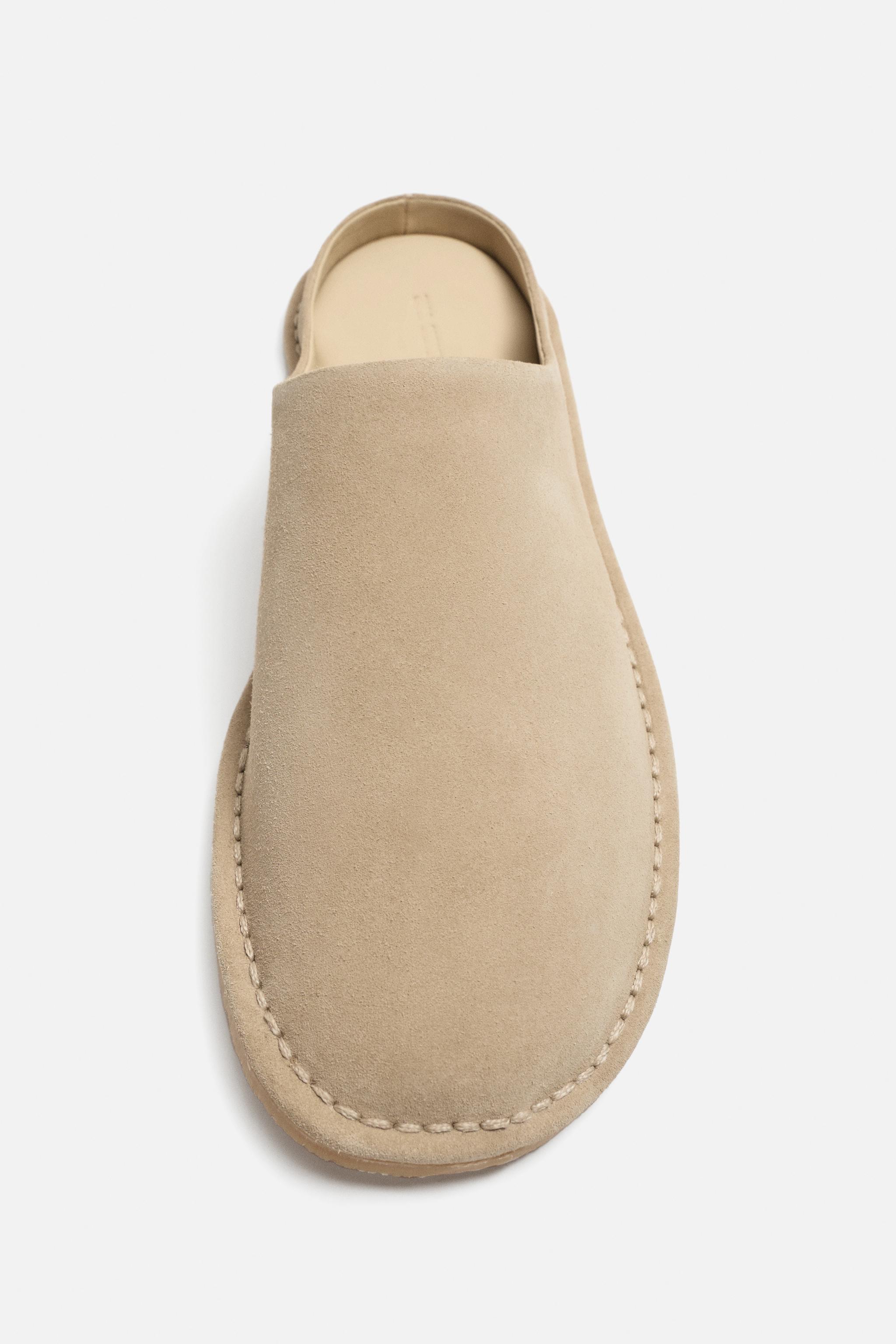 LEATHER CLOGS Product Image