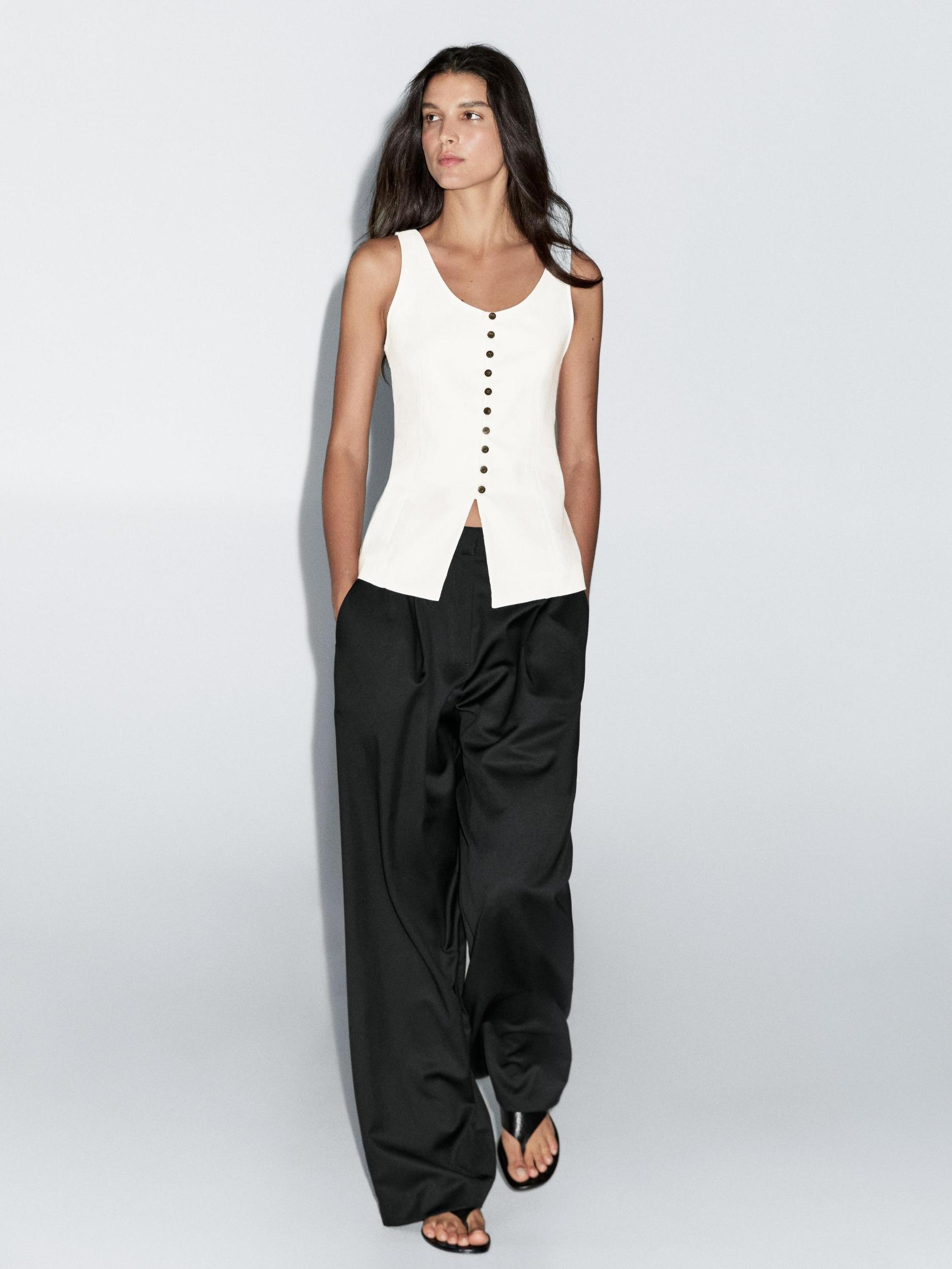 Linen blend top with buttons Product Image