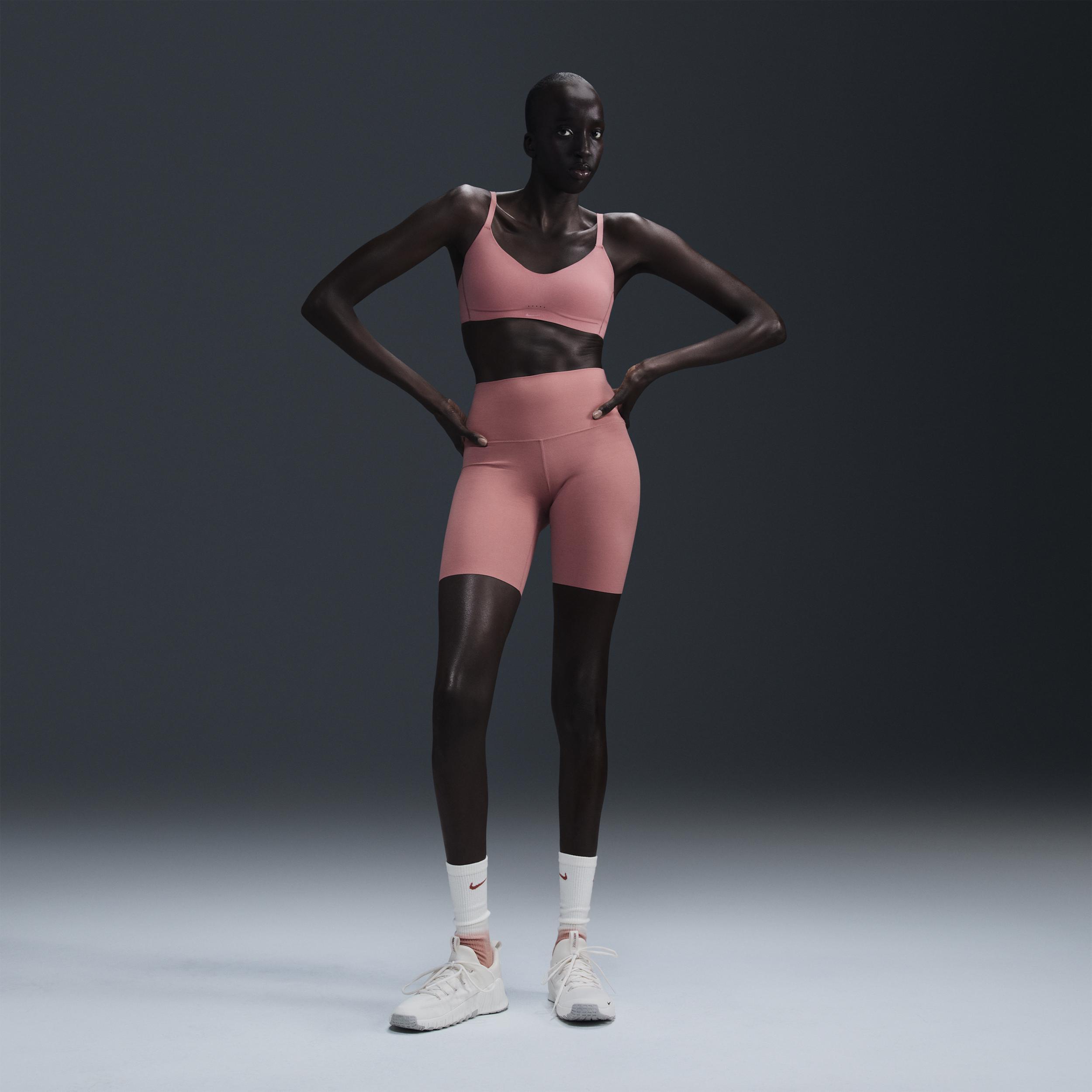 Nike Alate Minimalist Women's Light-Support Padded Convertible Sports Bra Product Image