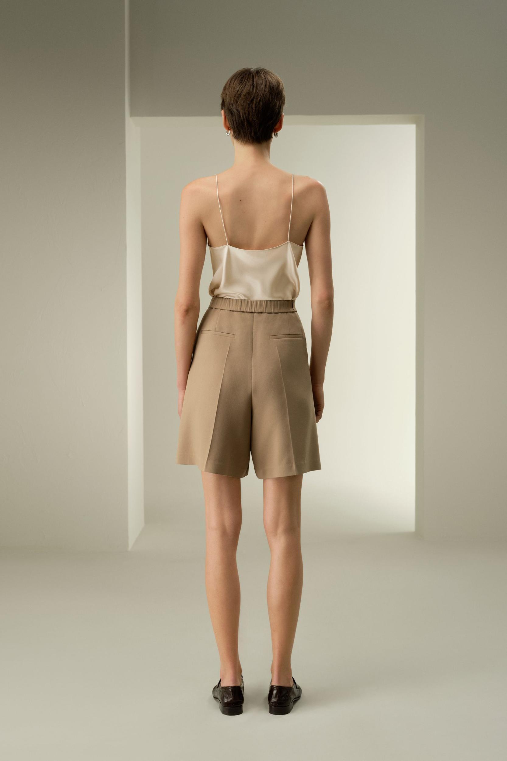 Silk-Wool Blend Polished Shorts Product Image