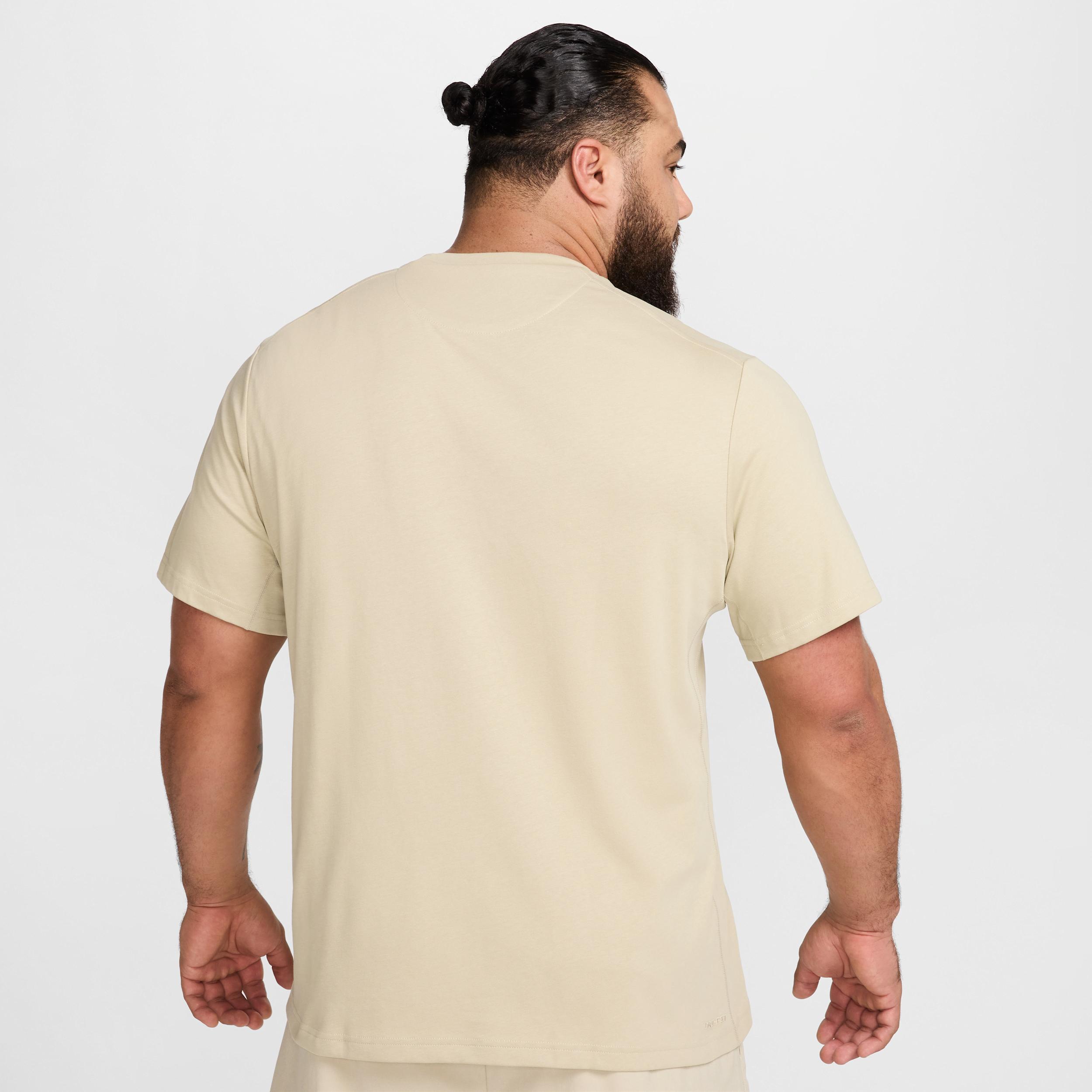 Nike Men's Primary Dri-FIT Short-Sleeve Versatile Top Product Image