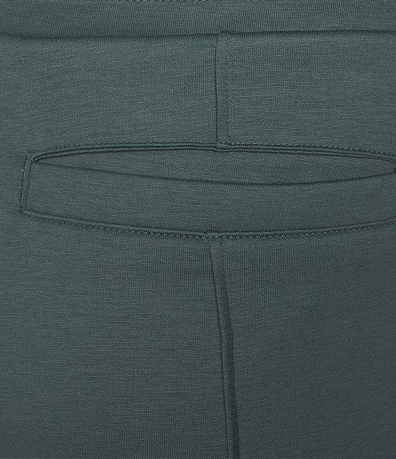 Murano Liquid Luxury Pintuck Neoprene Knit 5.5#double; Inseam Shorts Product Image