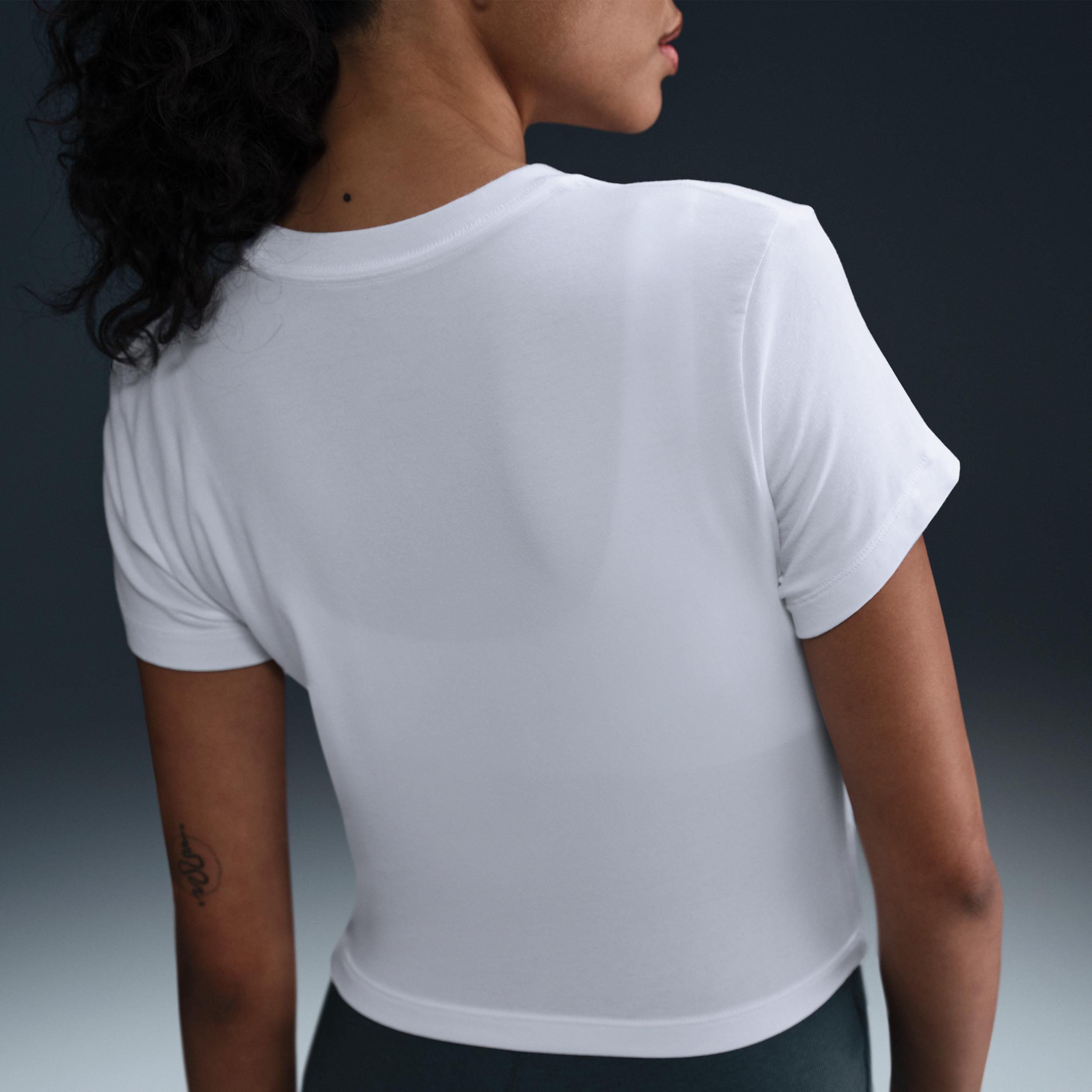 Nike Sportswear Chill Knit Women's Slim Cropped T-Shirt Product Image