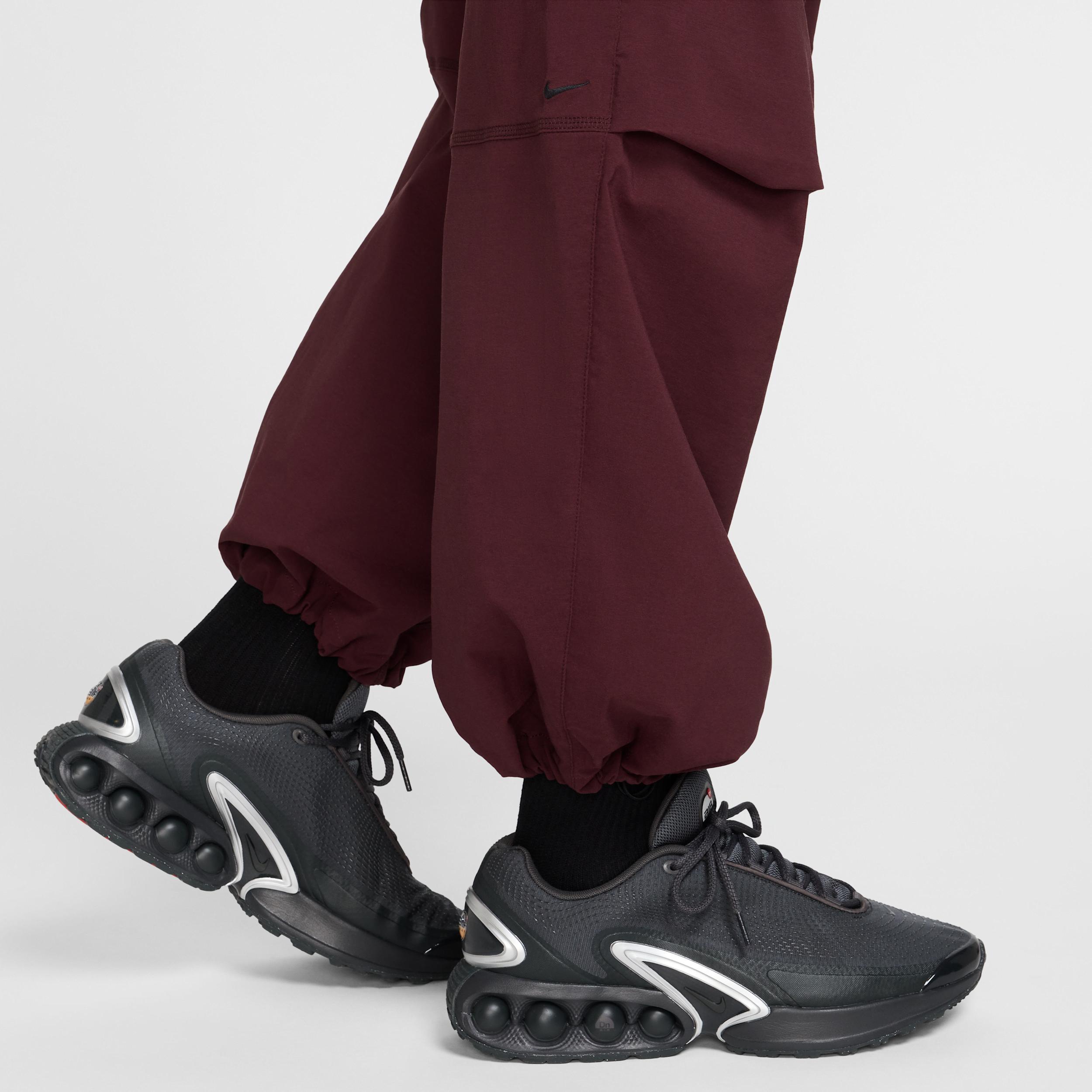 Nike Men's Tech Woven Oversized Pants Product Image