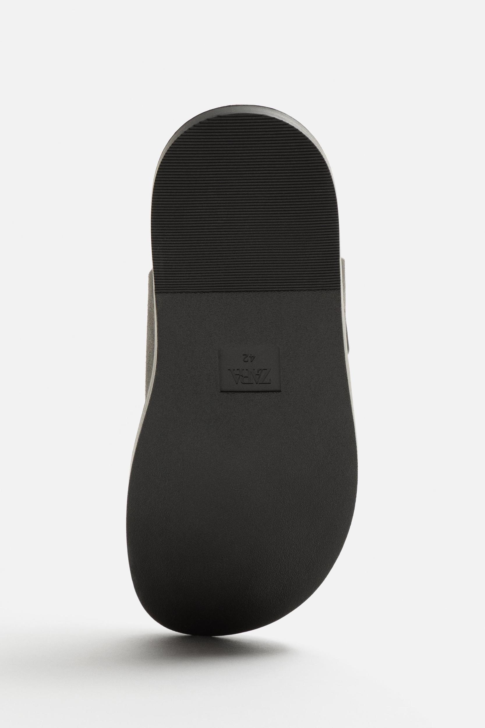 DOUBLE STRAP LEATHER SANDALS Product Image