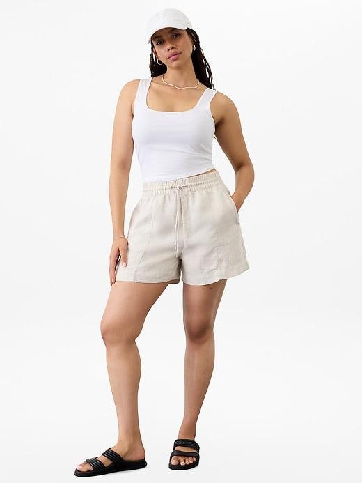 Retreat Linen Mid Rise Short Product Image